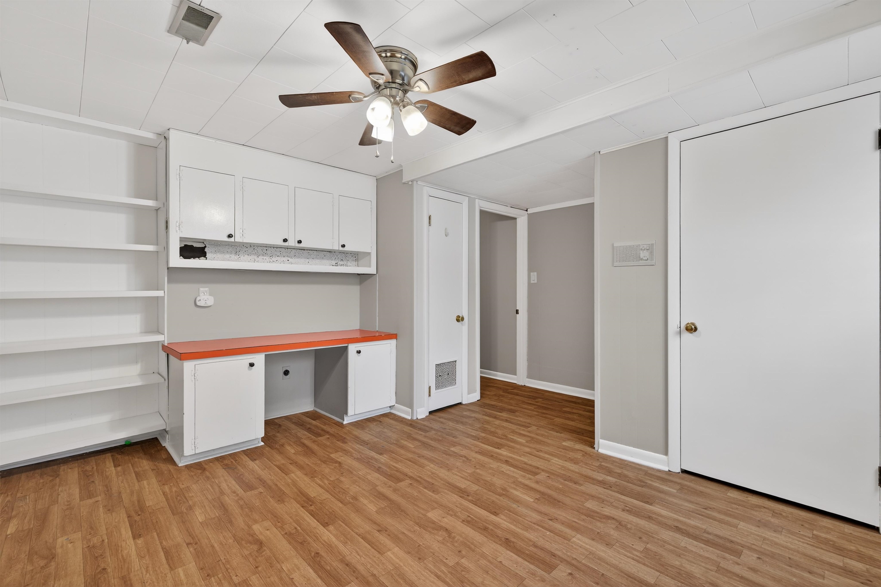 2323 Stratford, Owensboro, Kentucky 42301, 5 Bedrooms Bedrooms, ,2 BathroomsBathrooms,Single Family Residence,For Sale,Stratford,93890