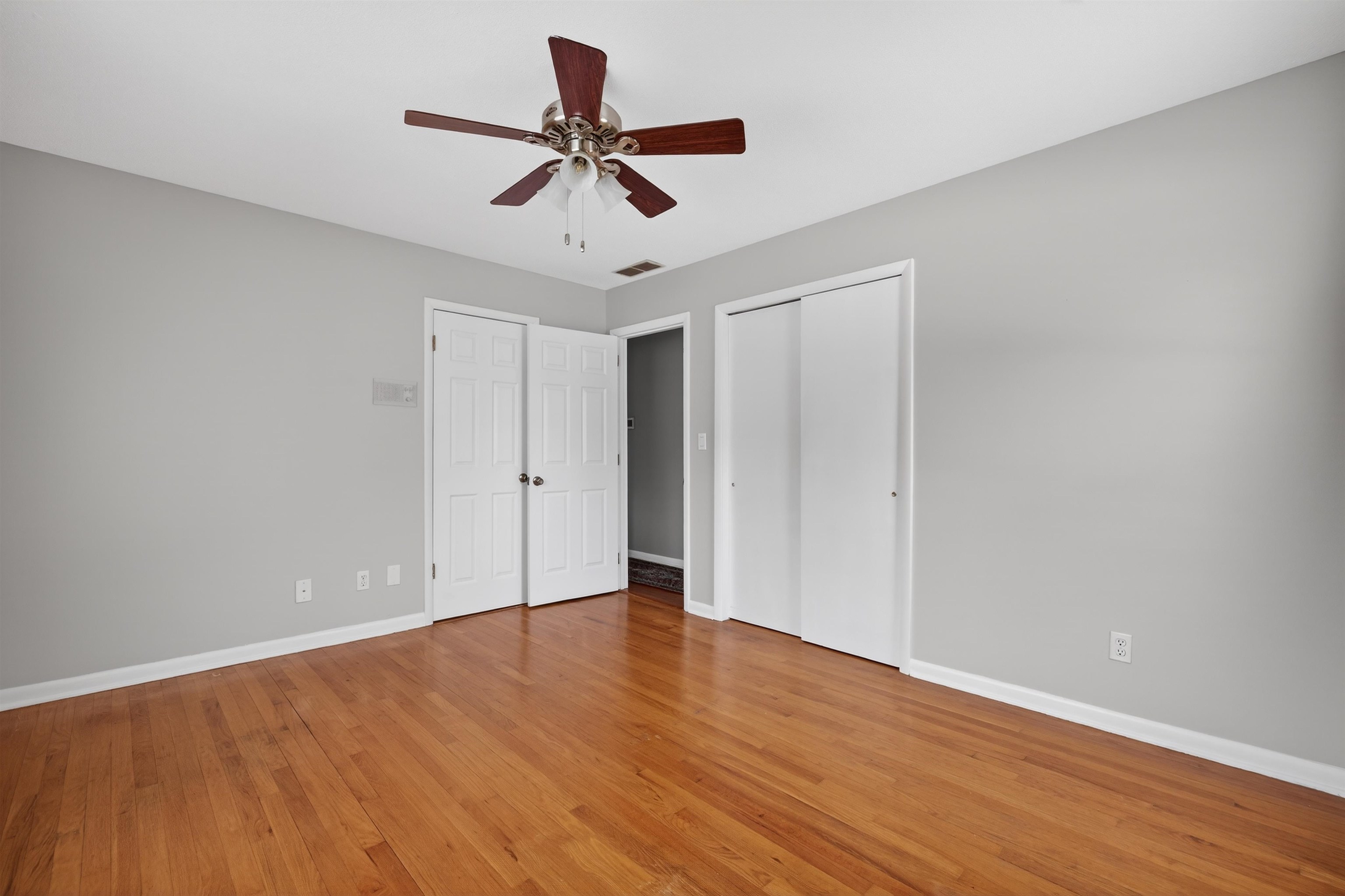 2323 Stratford, Owensboro, Kentucky 42301, 5 Bedrooms Bedrooms, ,2 BathroomsBathrooms,Single Family Residence,For Sale,Stratford,93890