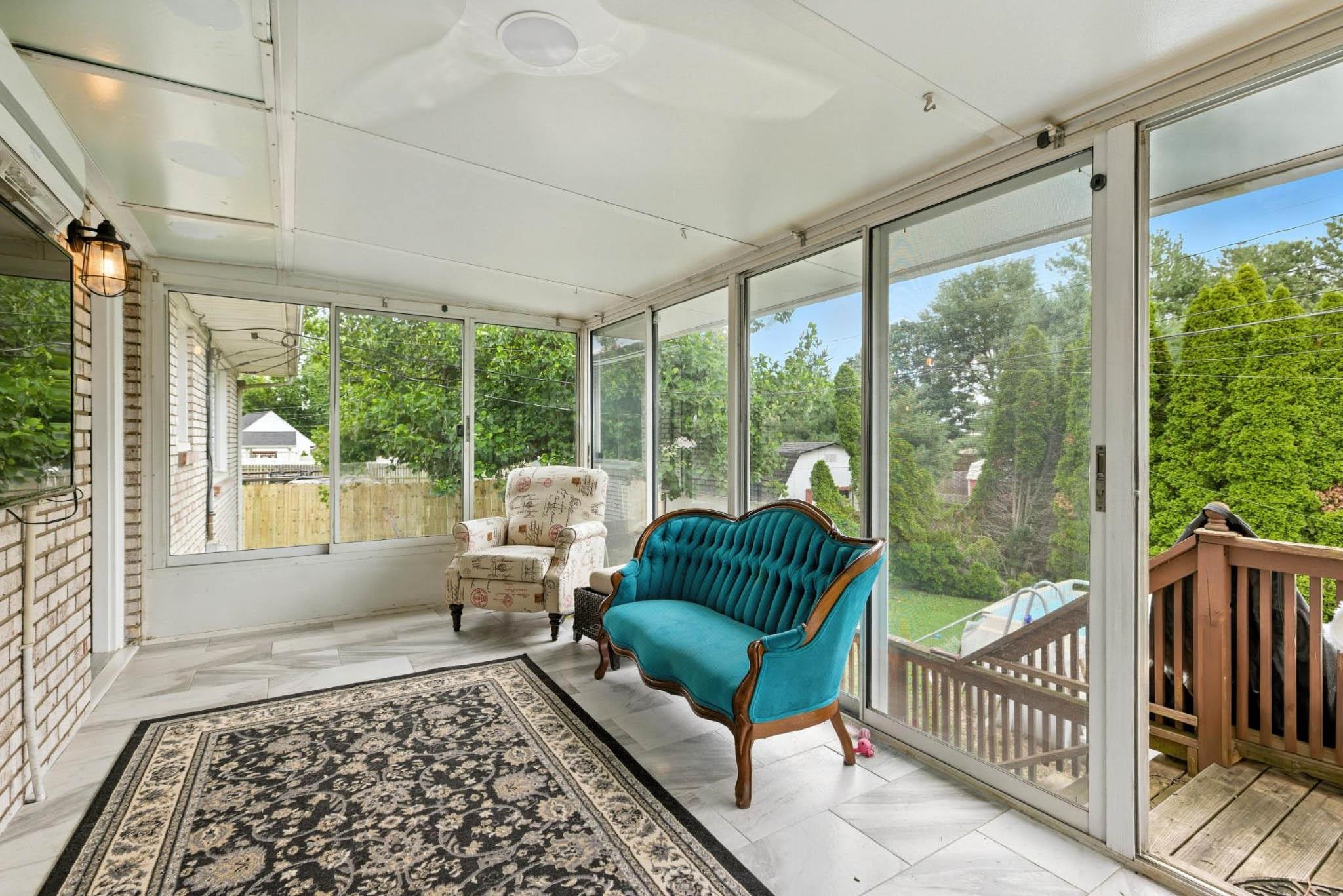 2323 Stratford, Owensboro, Kentucky 42301, 5 Bedrooms Bedrooms, ,2 BathroomsBathrooms,Single Family Residence,For Sale,Stratford,93890