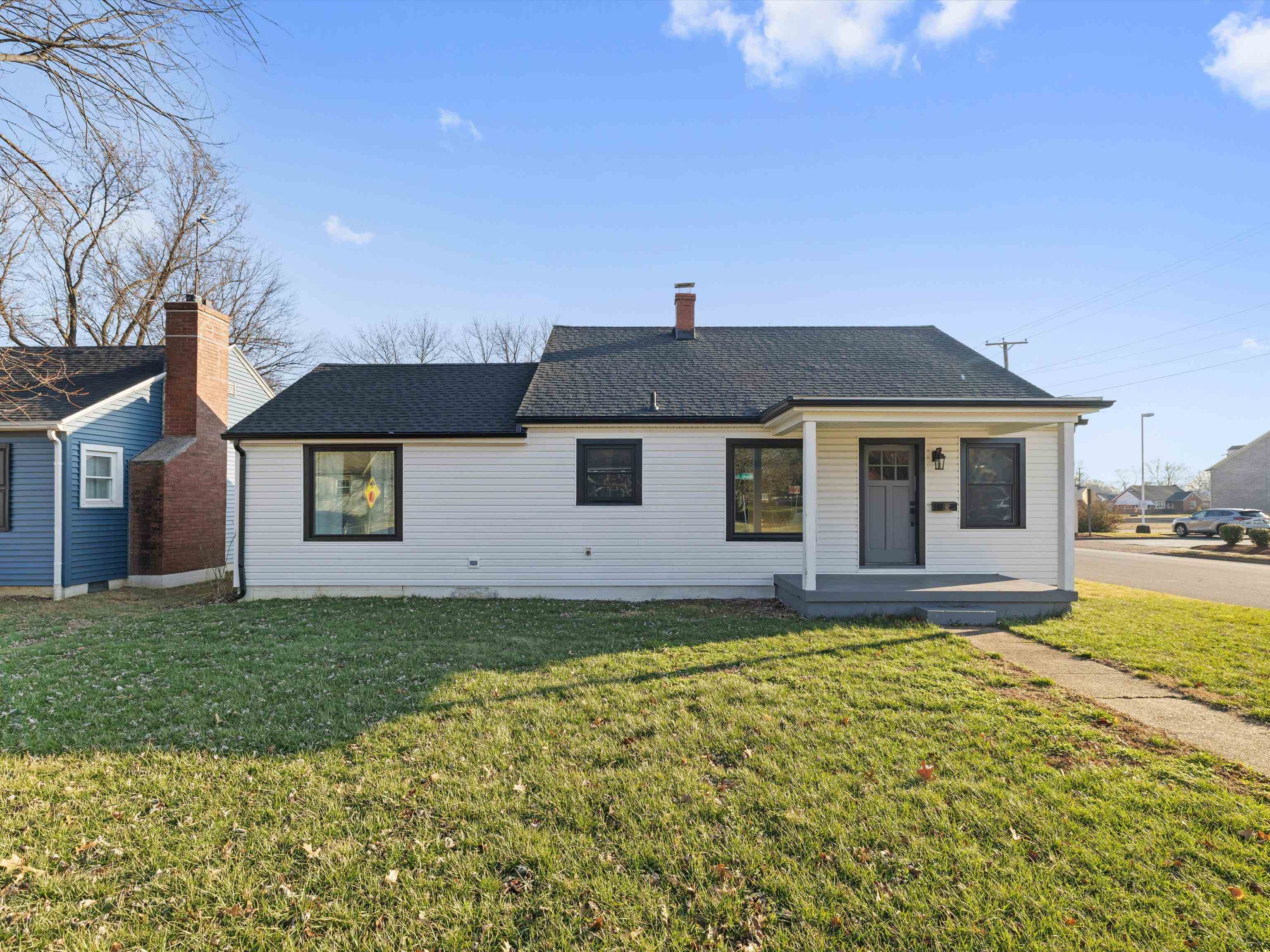 914 Maple Ave, Owensboro, Kentucky 42301, 2 Bedrooms Bedrooms, ,1 BathroomBathrooms,Single Family Residence,For Sale,Maple Ave,93891