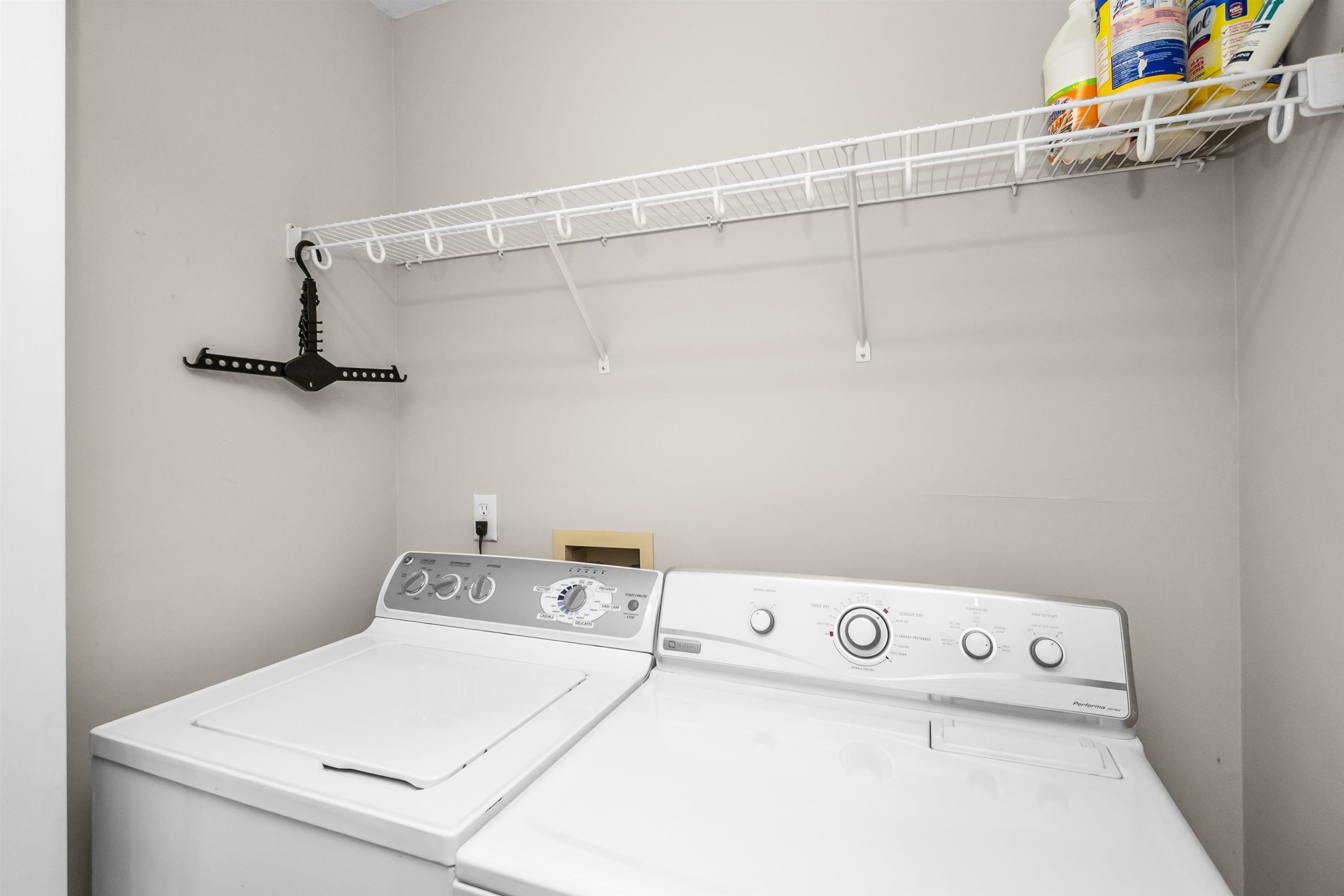 3124 Harness Loop, Owensboro, Kentucky 42303, 3 Bedrooms Bedrooms, ,2 BathroomsBathrooms,Single Family Residence,For Sale,Harness Loop,93895