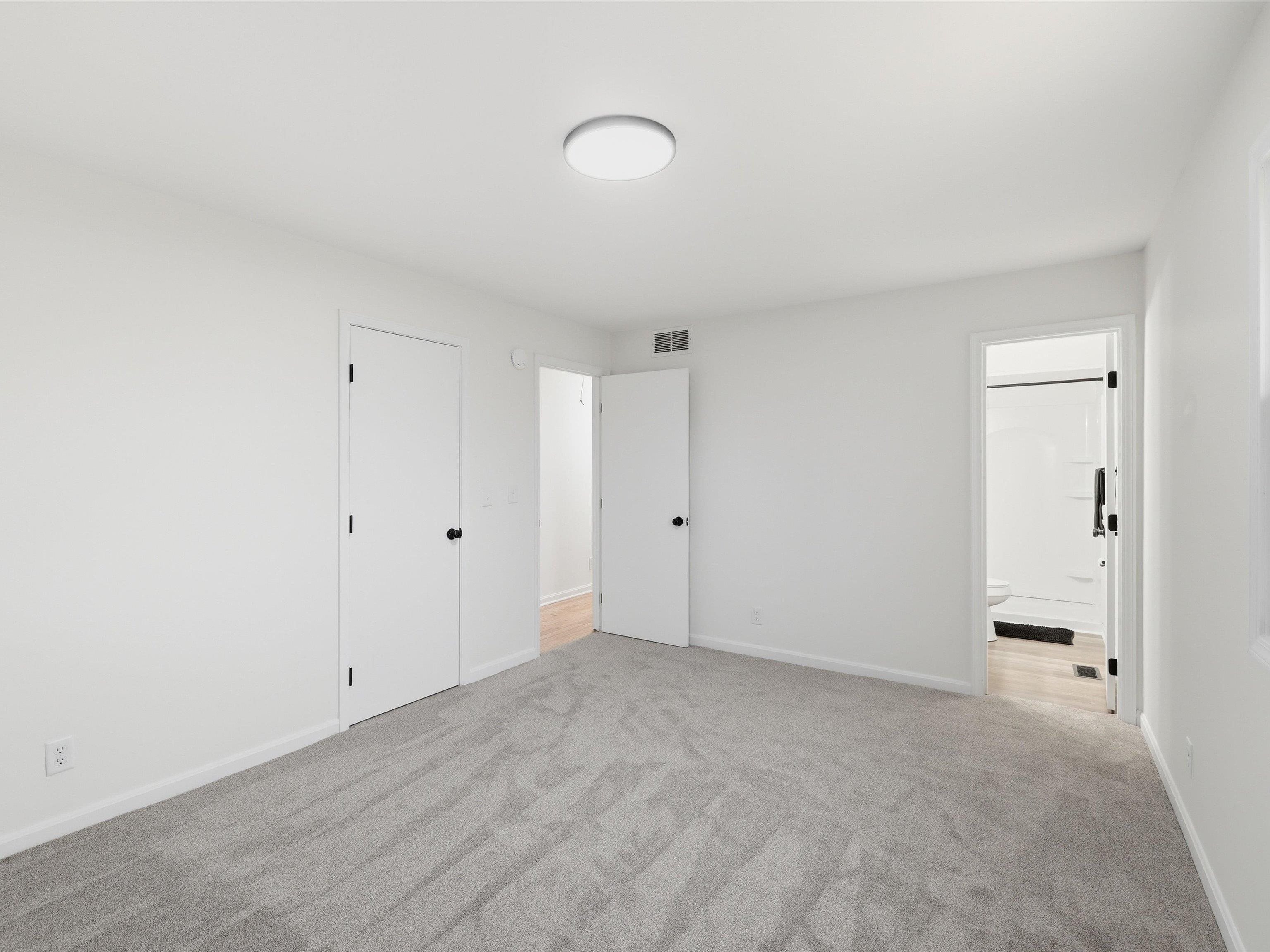 995 Ernest Lane, Henderson, Kentucky 42420, 3 Bedrooms Bedrooms, ,3 BathroomsBathrooms,Single Family Residence,For Sale,Ernest Lane,93896