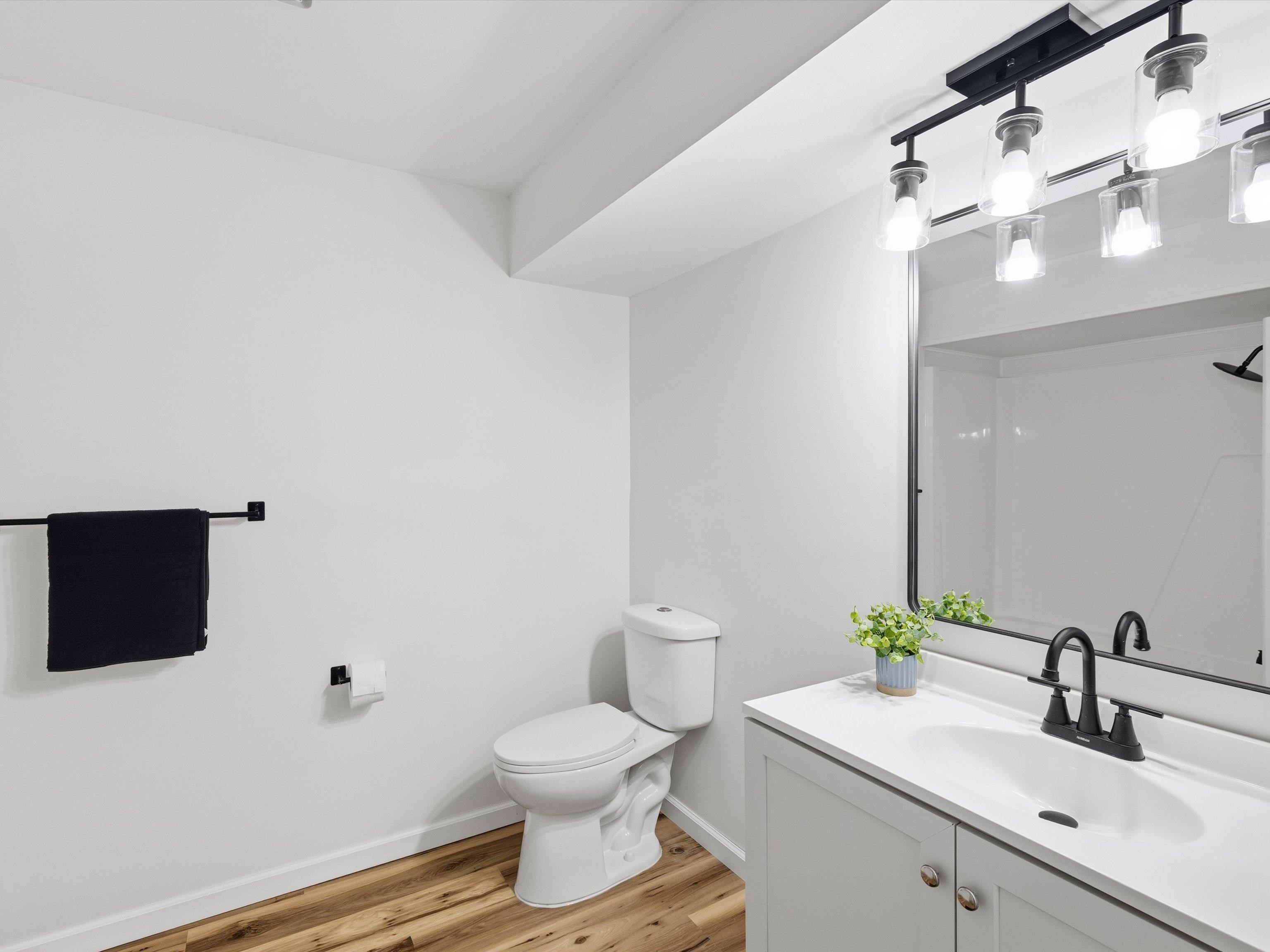 995 Ernest Lane, Henderson, Kentucky 42420, 3 Bedrooms Bedrooms, ,3 BathroomsBathrooms,Single Family Residence,For Sale,Ernest Lane,93896