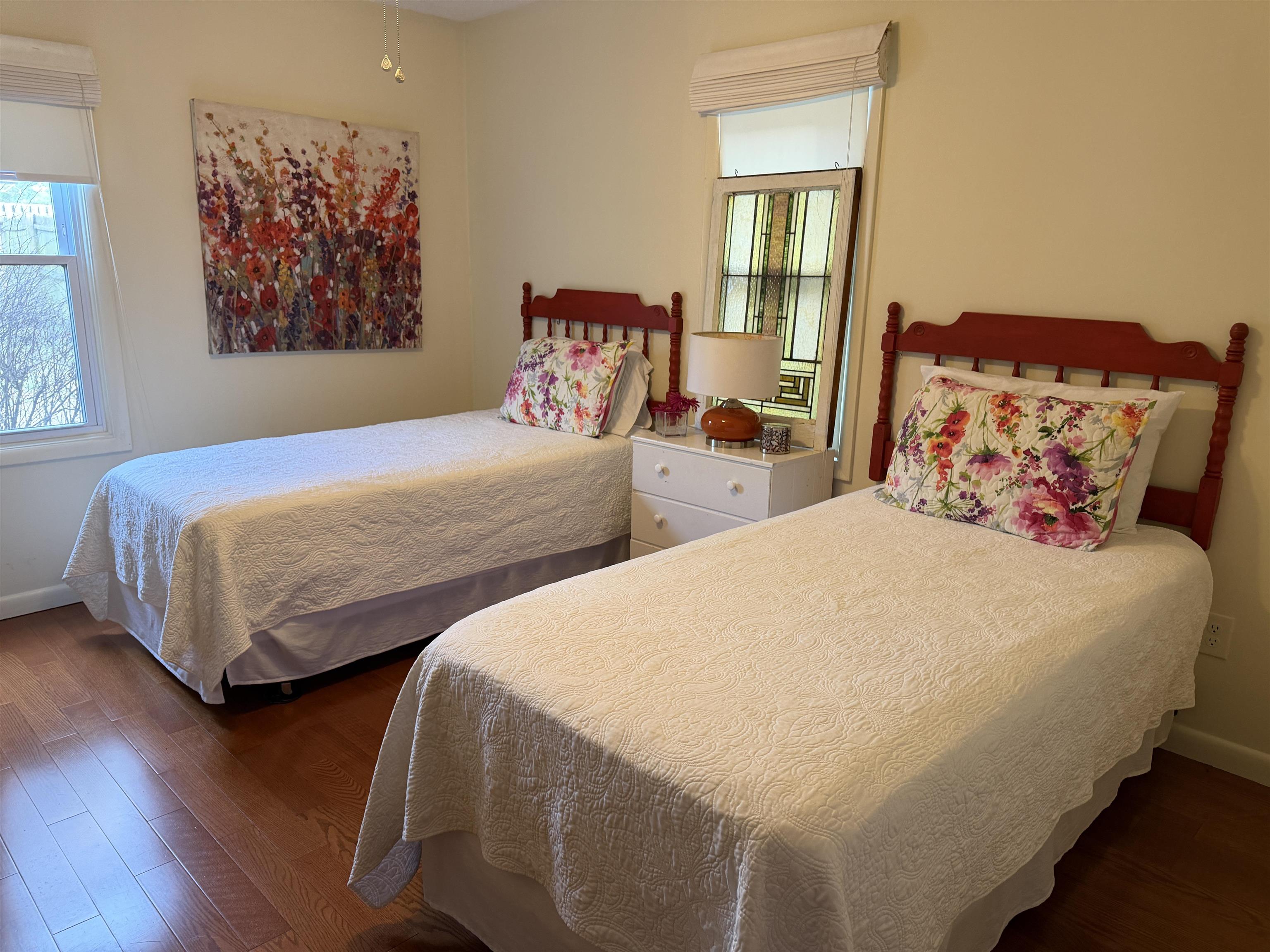 25 Maple Street, Owensboro, Kentucky 42301, 3 Bedrooms Bedrooms, ,2 BathroomsBathrooms,Single Family Residence,For Sale,Maple Street,93897