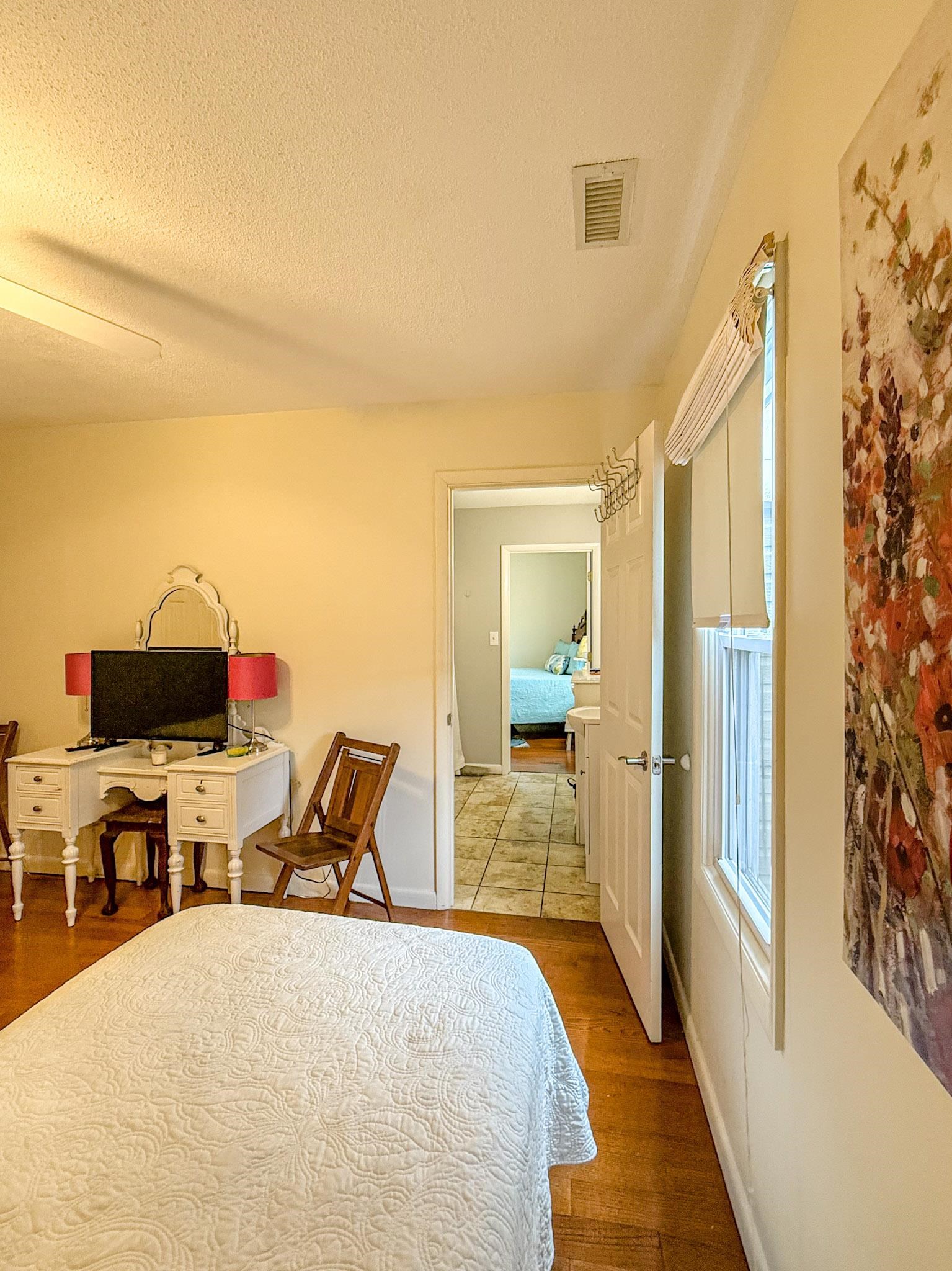 25 Maple Street, Owensboro, Kentucky 42301, 3 Bedrooms Bedrooms, ,2 BathroomsBathrooms,Single Family Residence,For Sale,Maple Street,93897