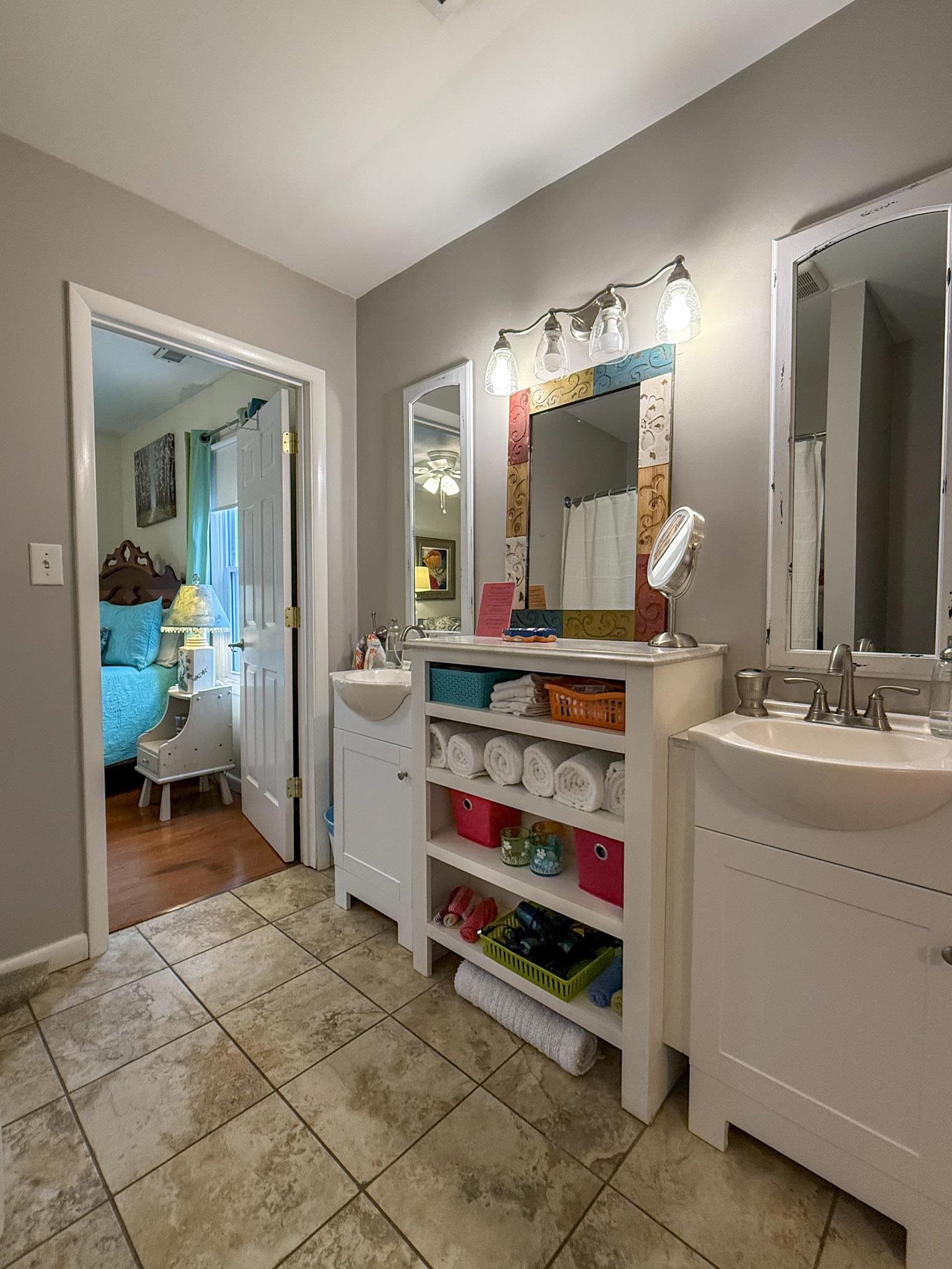 25 Maple Street, Owensboro, Kentucky 42301, 3 Bedrooms Bedrooms, ,2 BathroomsBathrooms,Single Family Residence,For Sale,Maple Street,93897