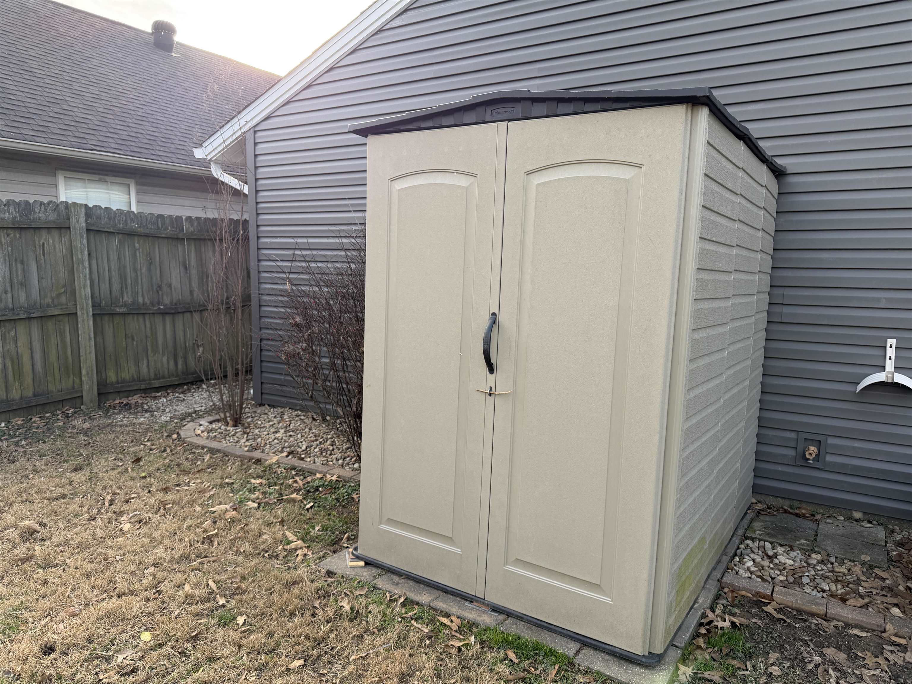 25 Maple Street, Owensboro, Kentucky 42301, 3 Bedrooms Bedrooms, ,2 BathroomsBathrooms,Single Family Residence,For Sale,Maple Street,93897