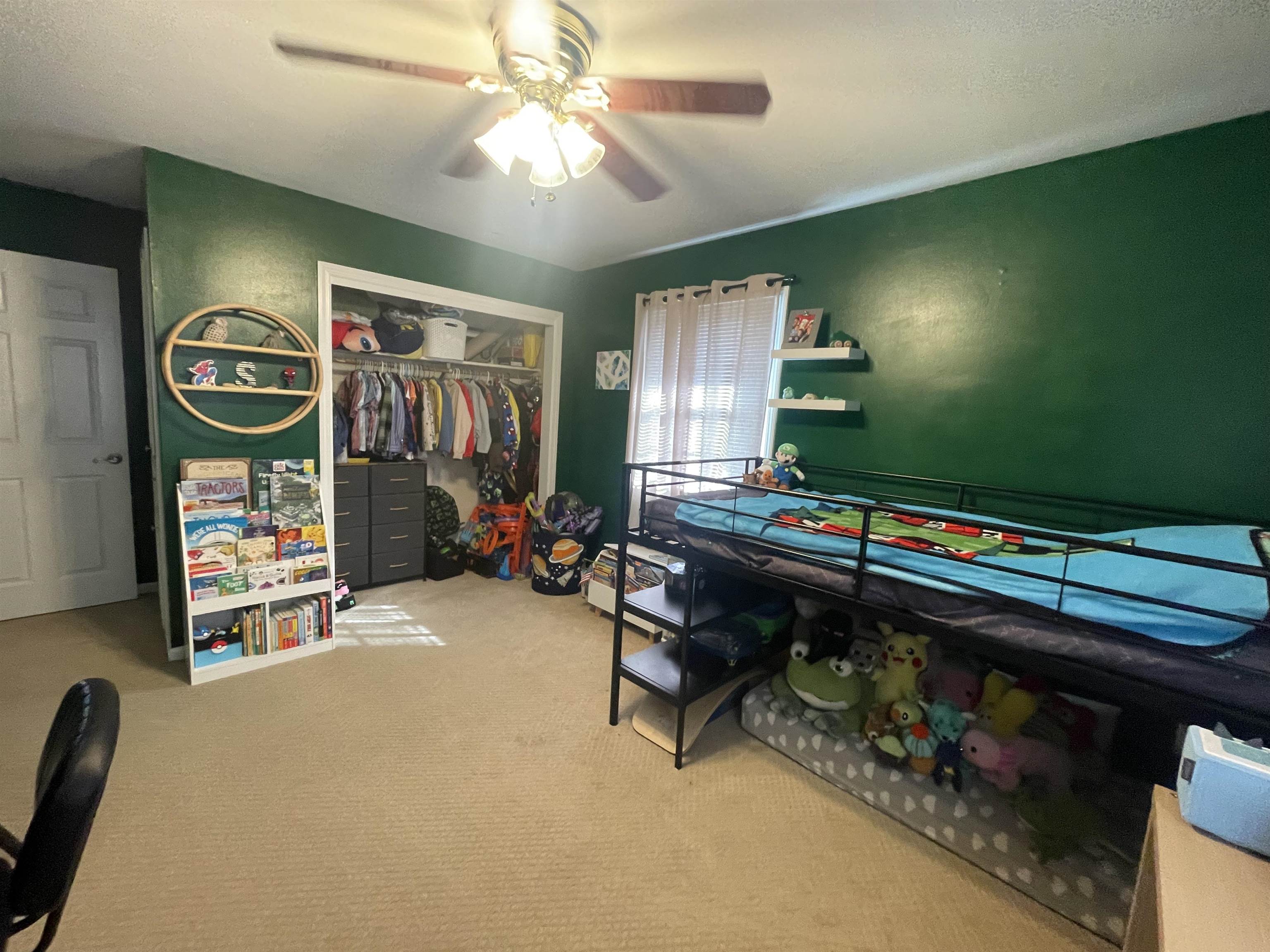 4409 Taylor Dr, Owensboro, Kentucky 42303, 3 Bedrooms Bedrooms, ,2 BathroomsBathrooms,Single Family Residence,For Sale,Taylor Dr,93899