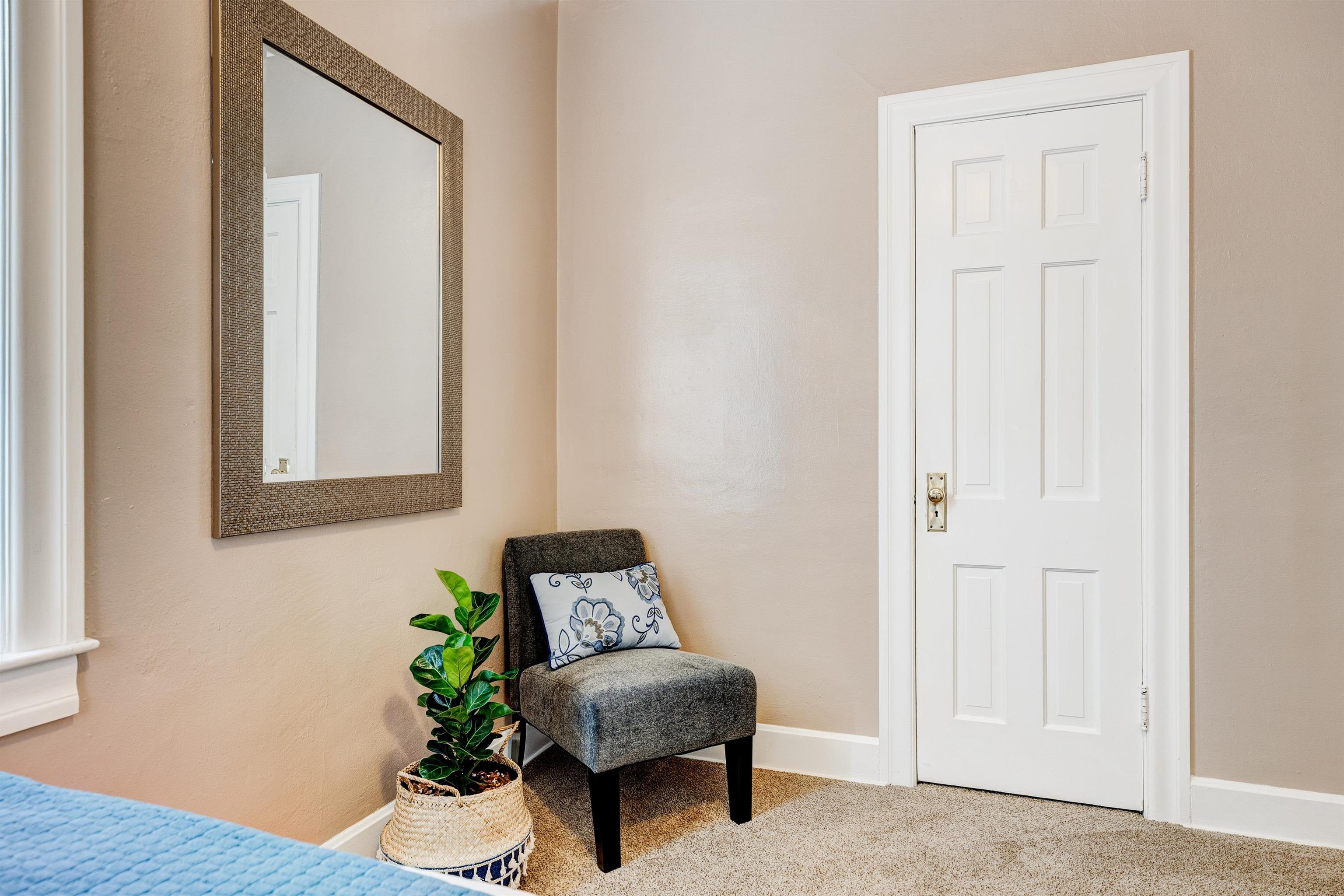 2212 Locust Street, Owensboro, Kentucky 42301, 3 Bedrooms Bedrooms, ,2 BathroomsBathrooms,Single Family Residence,For Sale,Locust Street,93902