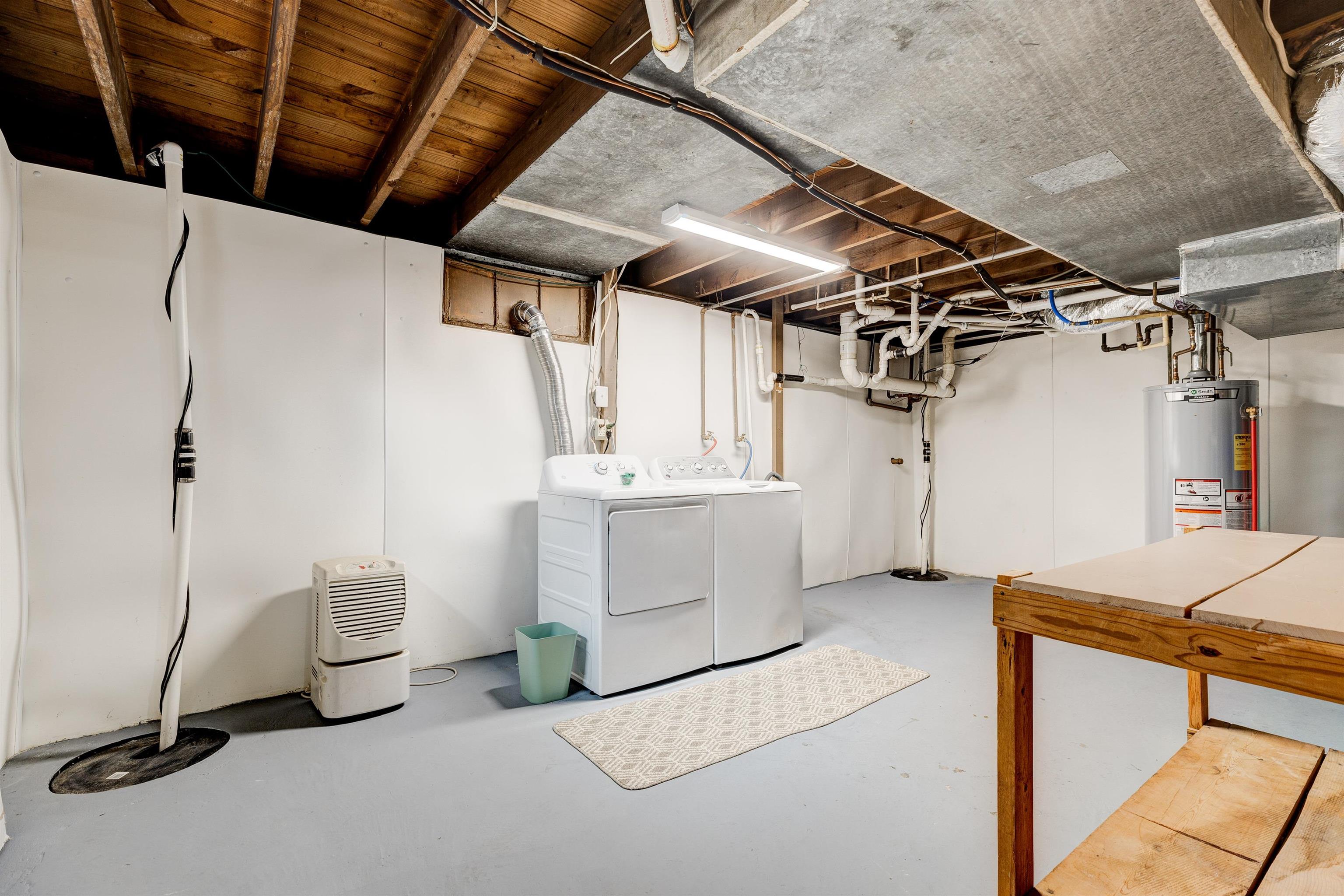 2212 Locust Street, Owensboro, Kentucky 42301, 3 Bedrooms Bedrooms, ,2 BathroomsBathrooms,Single Family Residence,For Sale,Locust Street,93902