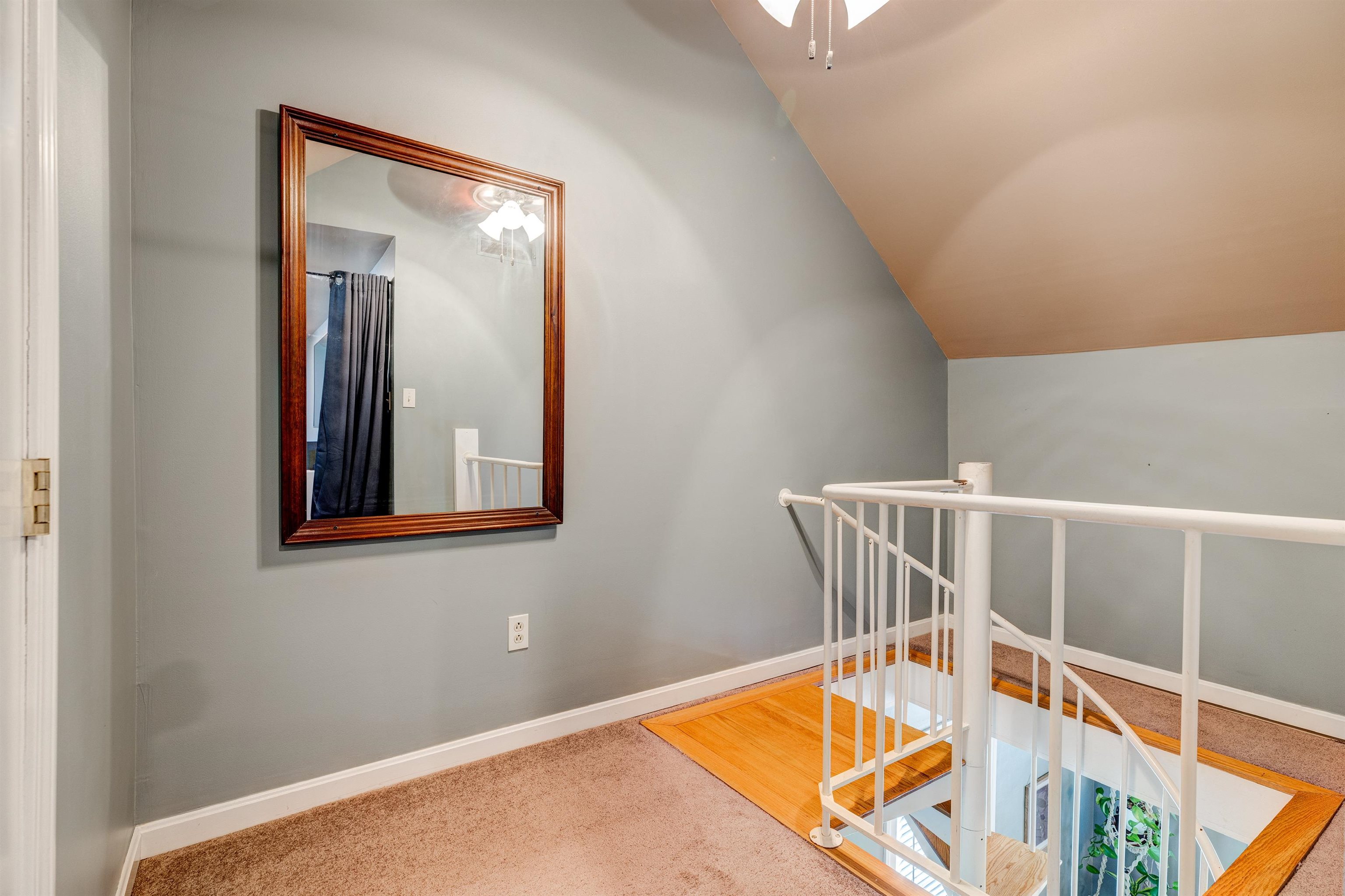 2212 Locust Street, Owensboro, Kentucky 42301, 3 Bedrooms Bedrooms, ,2 BathroomsBathrooms,Single Family Residence,For Sale,Locust Street,93902