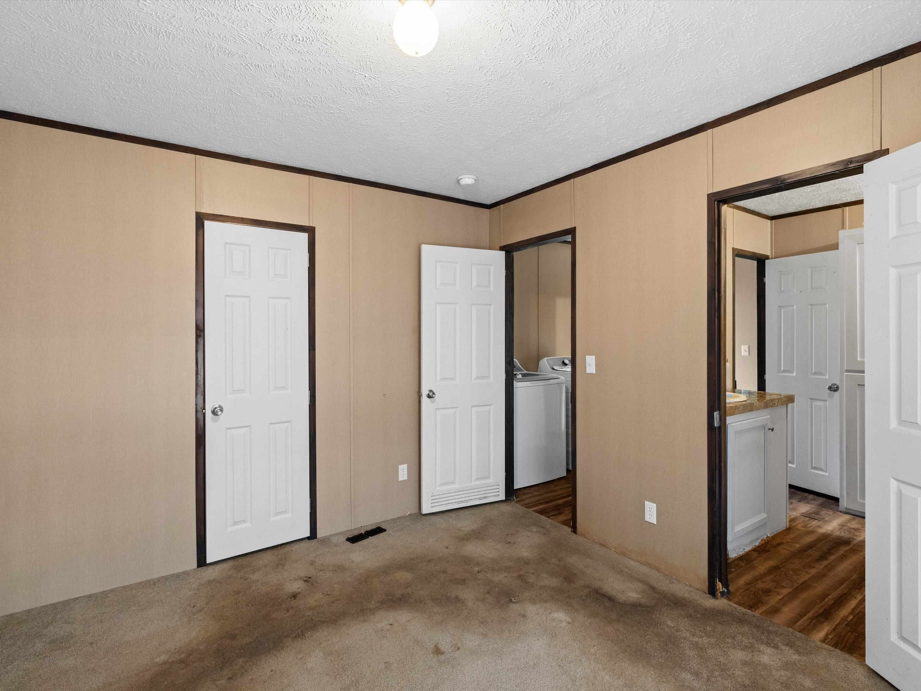 4915 State RT 54, Reynolds Station, Kentucky 42368, 2 Bedrooms Bedrooms, ,1 BathroomBathrooms,Manufactured Home,For Sale,State RT 54,93905