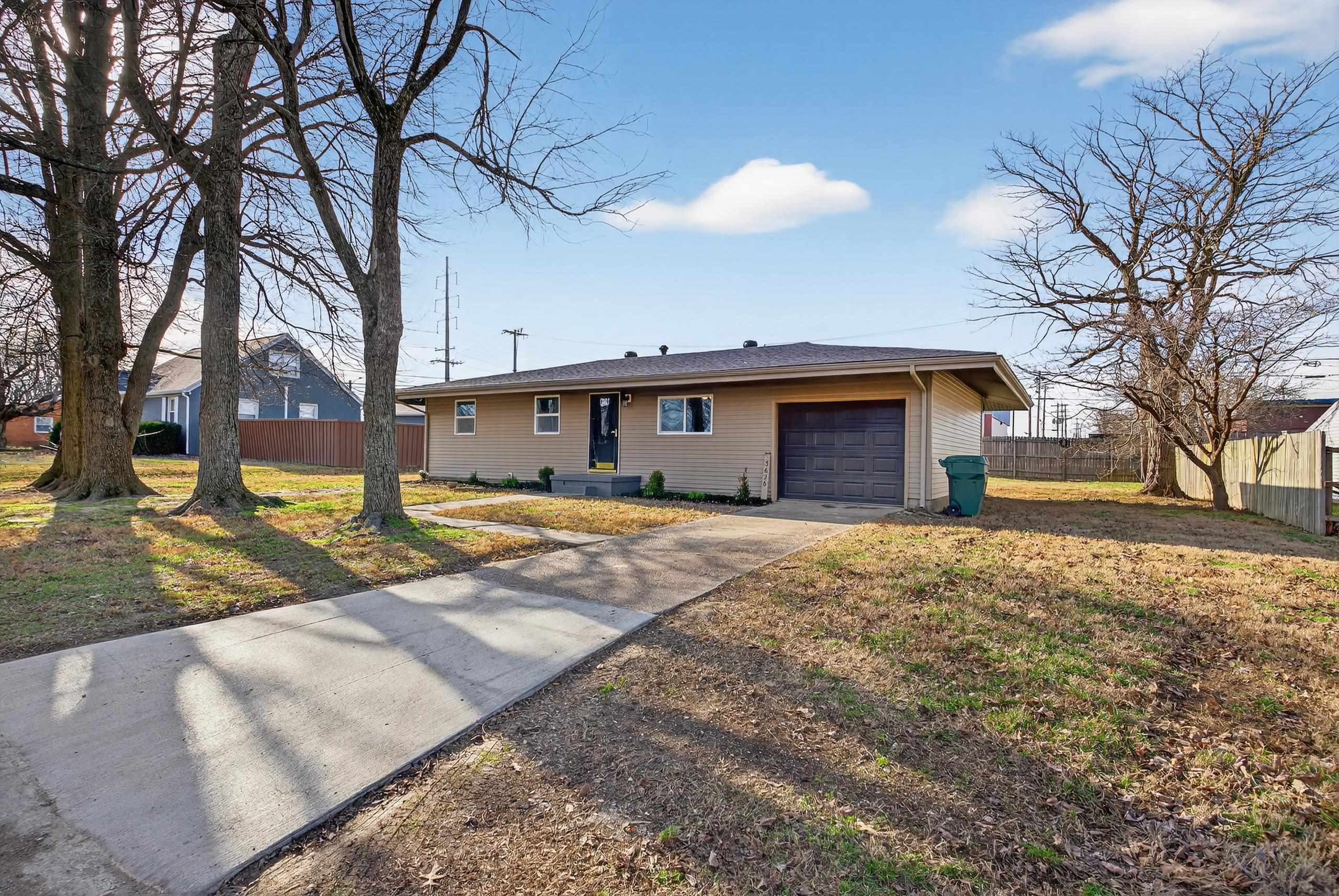 3626 Placid Pl W, Owensboro, Kentucky 42303, 3 Bedrooms Bedrooms, ,1 BathroomBathrooms,Single Family Residence,For Sale,Placid Pl W,93912