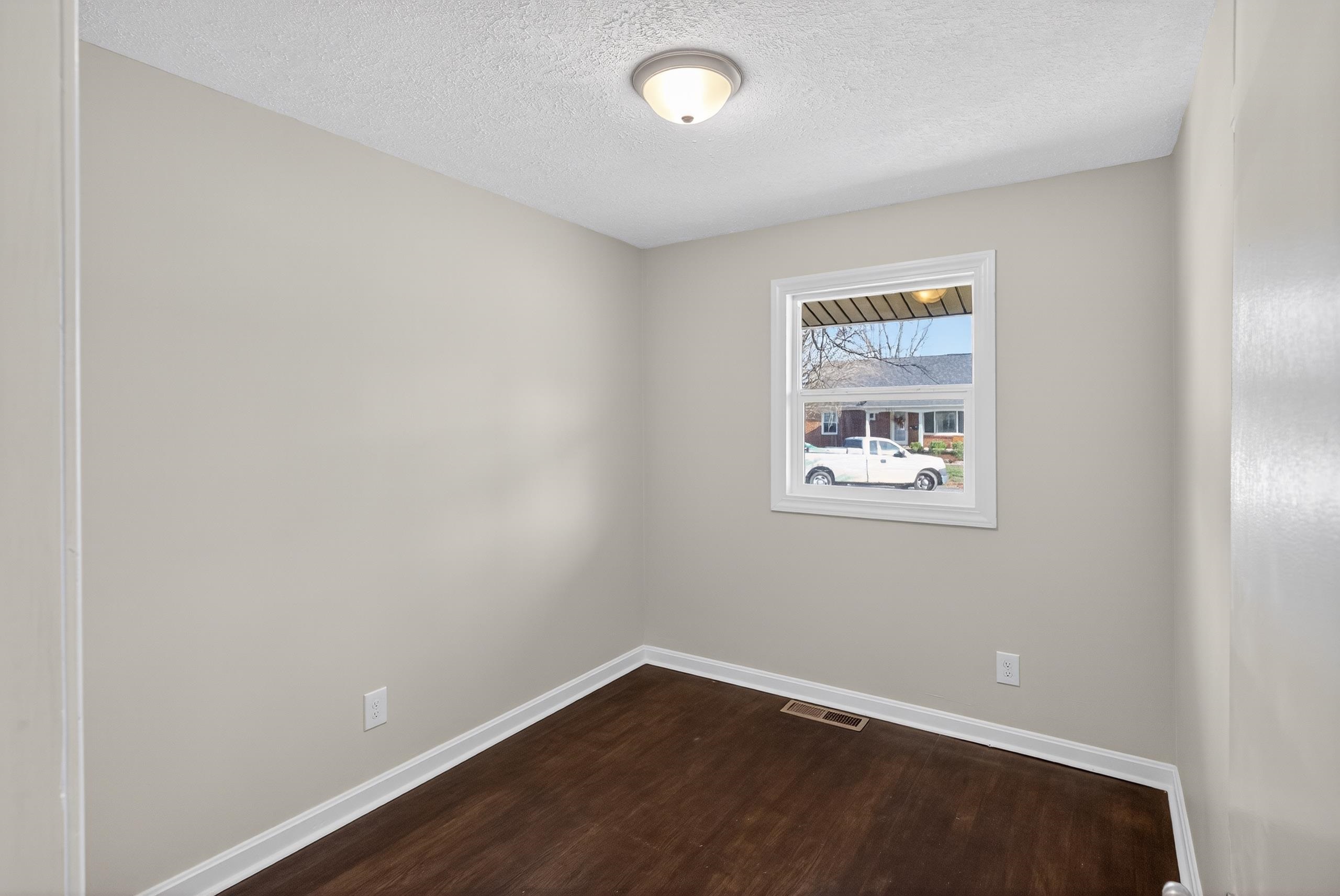 3626 Placid Pl W, Owensboro, Kentucky 42303, 3 Bedrooms Bedrooms, ,1 BathroomBathrooms,Single Family Residence,For Sale,Placid Pl W,93912