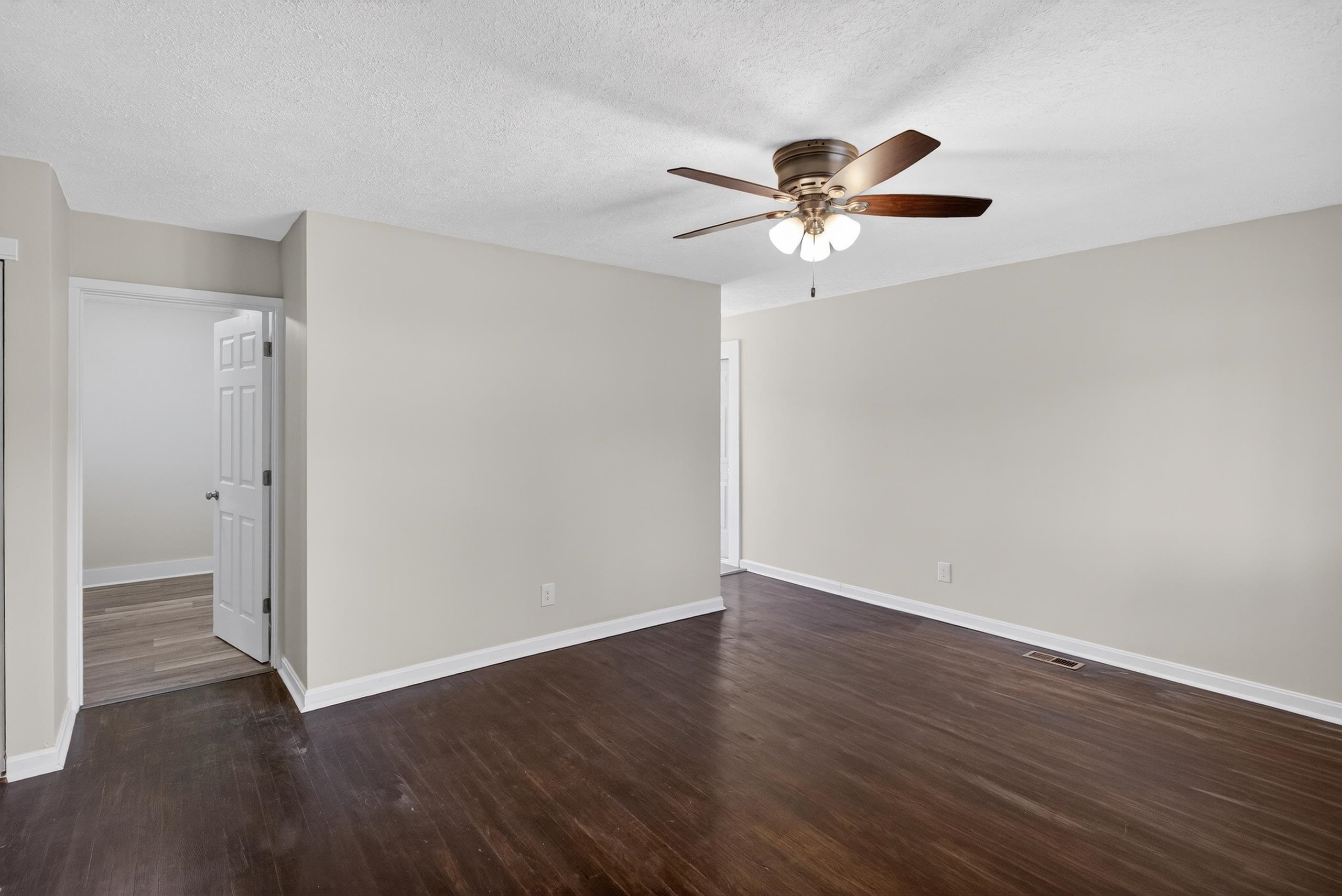 3626 Placid Pl W, Owensboro, Kentucky 42303, 3 Bedrooms Bedrooms, ,1 BathroomBathrooms,Single Family Residence,For Sale,Placid Pl W,93912