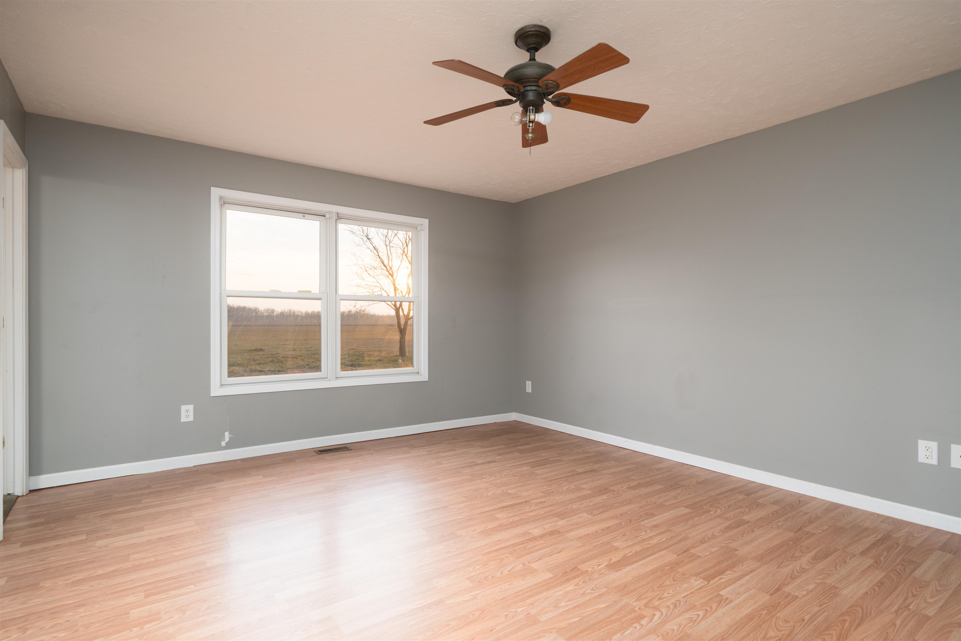 1620 Fogle Rd, Owensboro, Kentucky 42301, 3 Bedrooms Bedrooms, ,2 BathroomsBathrooms,Single Family Residence,For Sale,Fogle Rd,93917