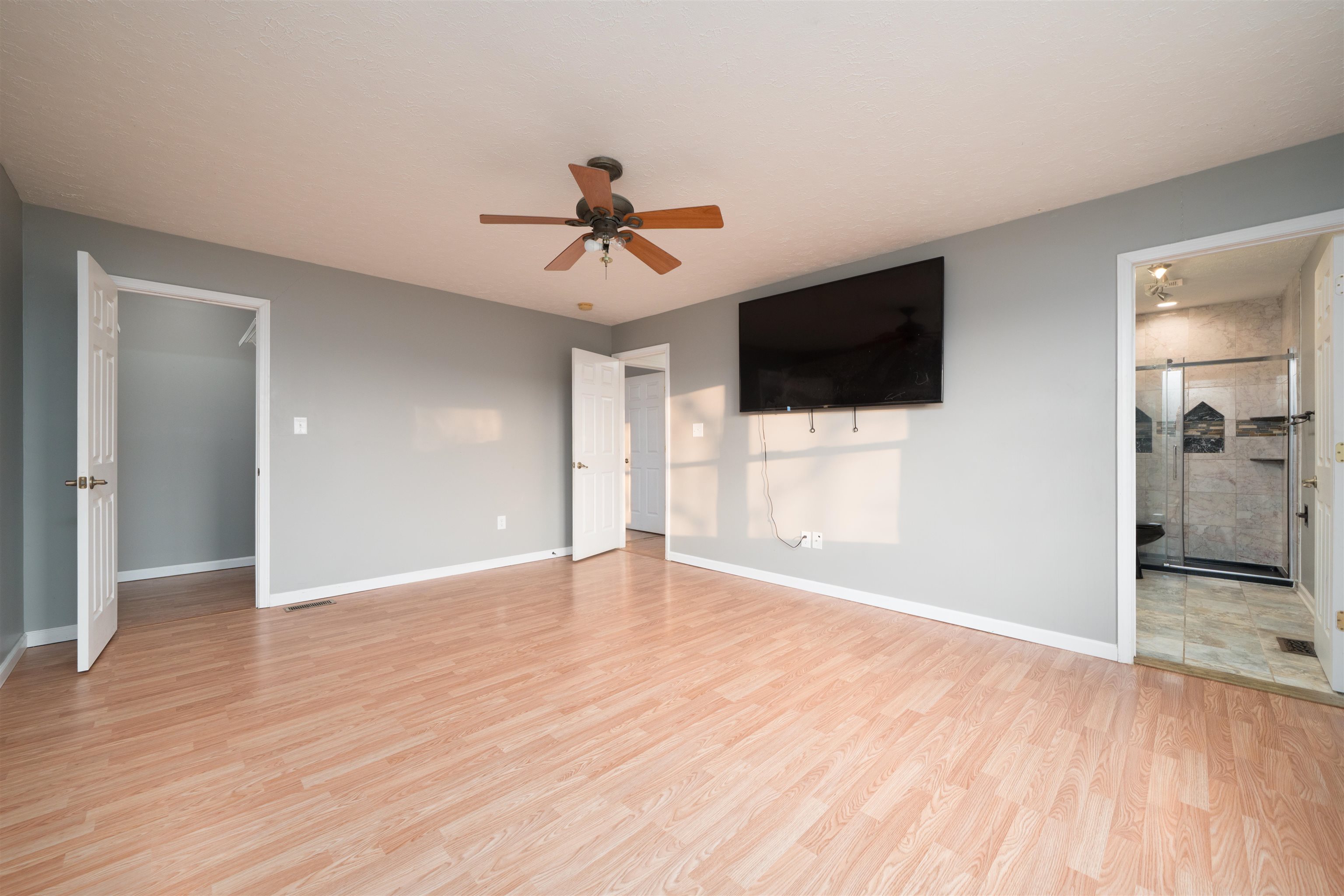 1620 Fogle Rd, Owensboro, Kentucky 42301, 3 Bedrooms Bedrooms, ,2 BathroomsBathrooms,Single Family Residence,For Sale,Fogle Rd,93917