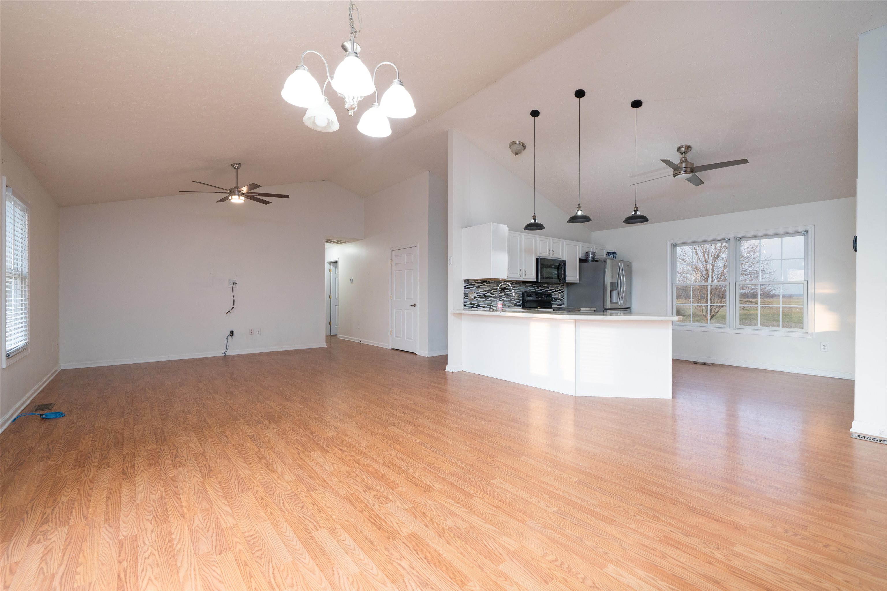 1620 Fogle Rd, Owensboro, Kentucky 42301, 3 Bedrooms Bedrooms, ,2 BathroomsBathrooms,Single Family Residence,For Sale,Fogle Rd,93917