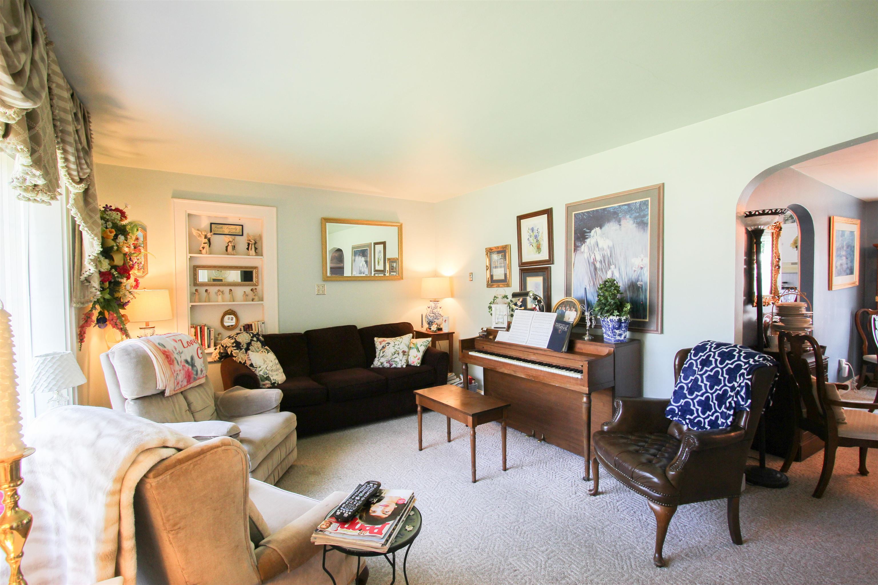 902 Hill Ave, Owensboro, Kentucky 42301, 3 Bedrooms Bedrooms, ,1 BathroomBathrooms,Single Family Residence,For Sale,Hill Ave,93923