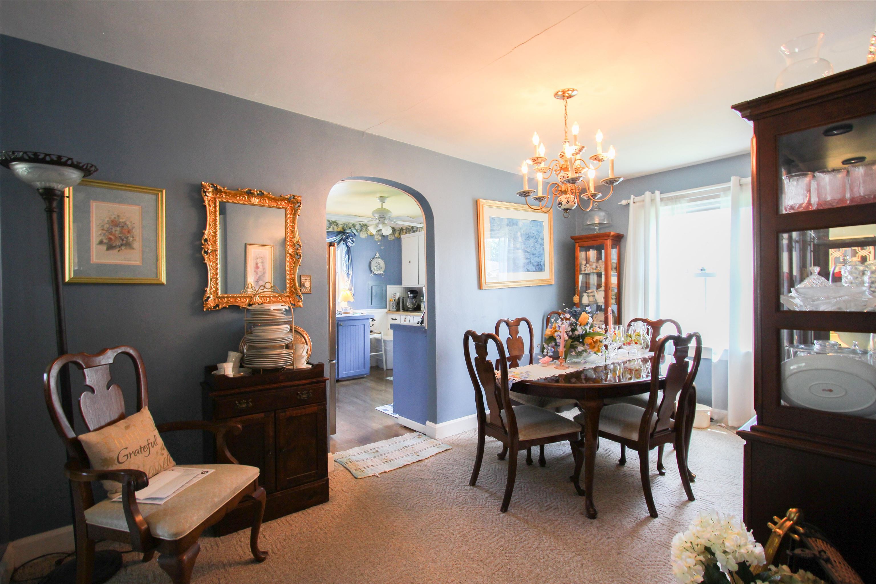 902 Hill Ave, Owensboro, Kentucky 42301, 3 Bedrooms Bedrooms, ,1 BathroomBathrooms,Single Family Residence,For Sale,Hill Ave,93923