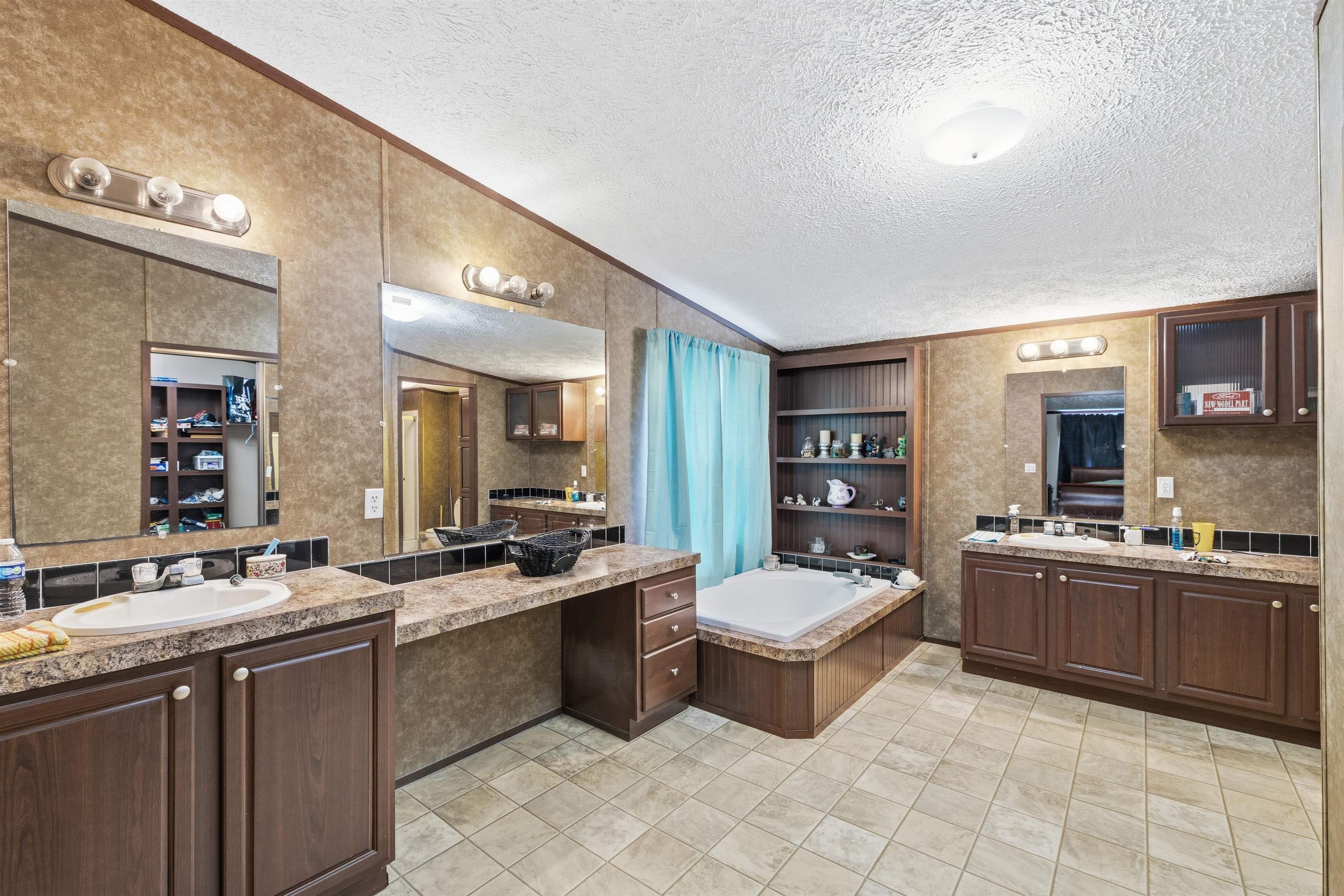 9848 Sunnydale Road (Ohio County), Fordsville, Kentucky 42343, 4 Bedrooms Bedrooms, ,2 BathroomsBathrooms,Single Family Residence,For Sale,Sunnydale Road (Ohio County),93926