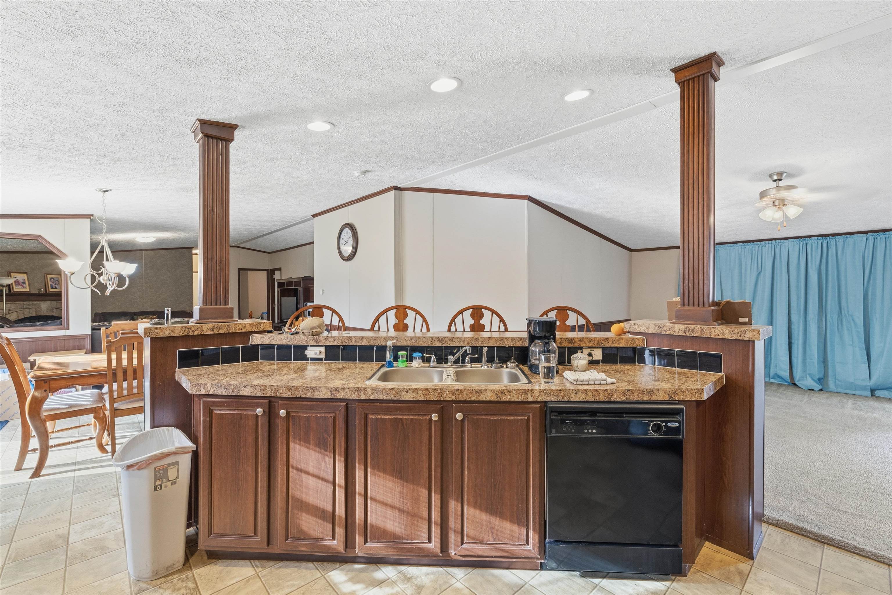 9848 Sunnydale Road (Ohio County), Fordsville, Kentucky 42343, 4 Bedrooms Bedrooms, ,2 BathroomsBathrooms,Single Family Residence,For Sale,Sunnydale Road (Ohio County),93926