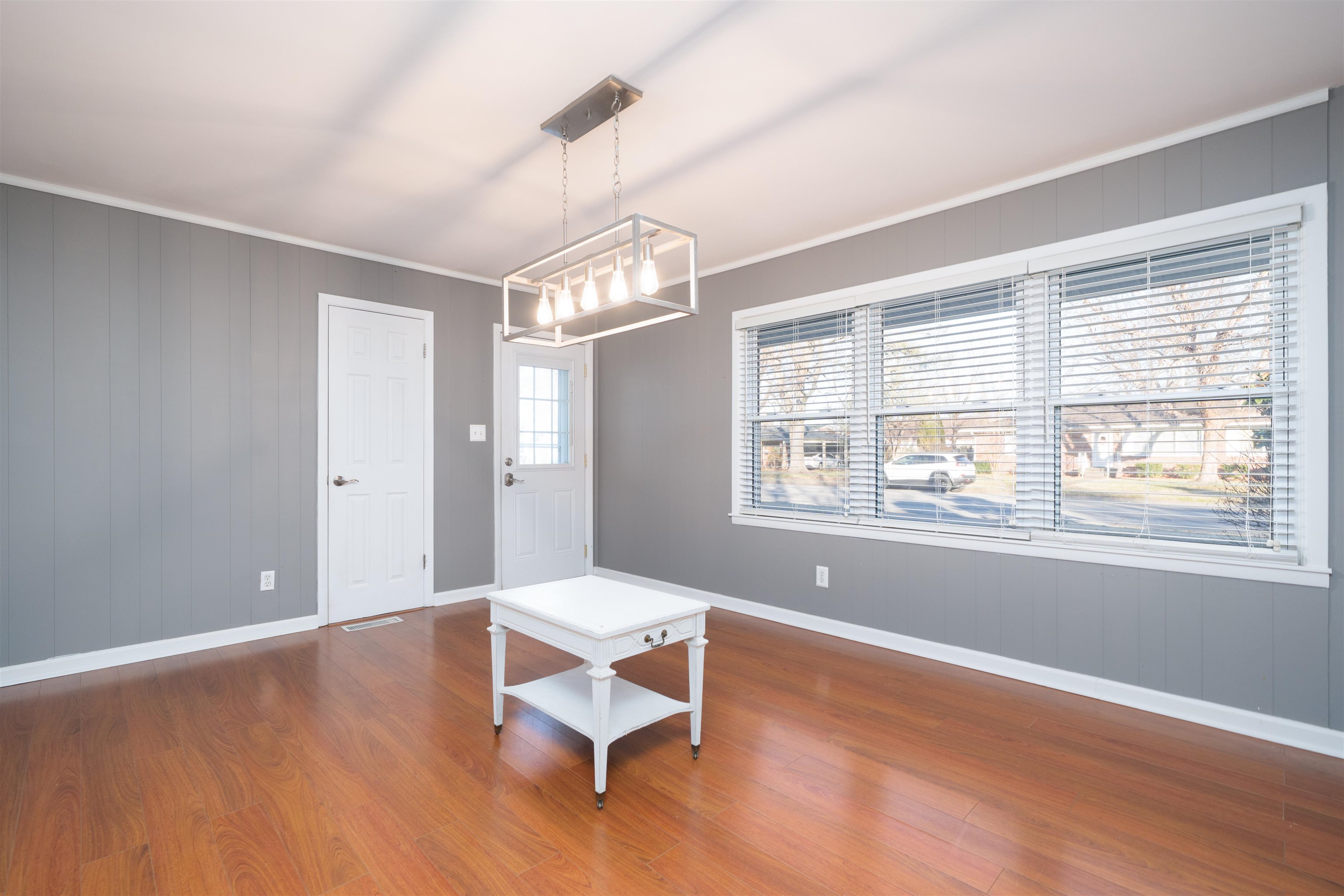 2504 Windsor Avenue, Owensboro, Kentucky 42301, 3 Bedrooms Bedrooms, ,2 BathroomsBathrooms,Single Family Residence,For Sale,Windsor Avenue,93927