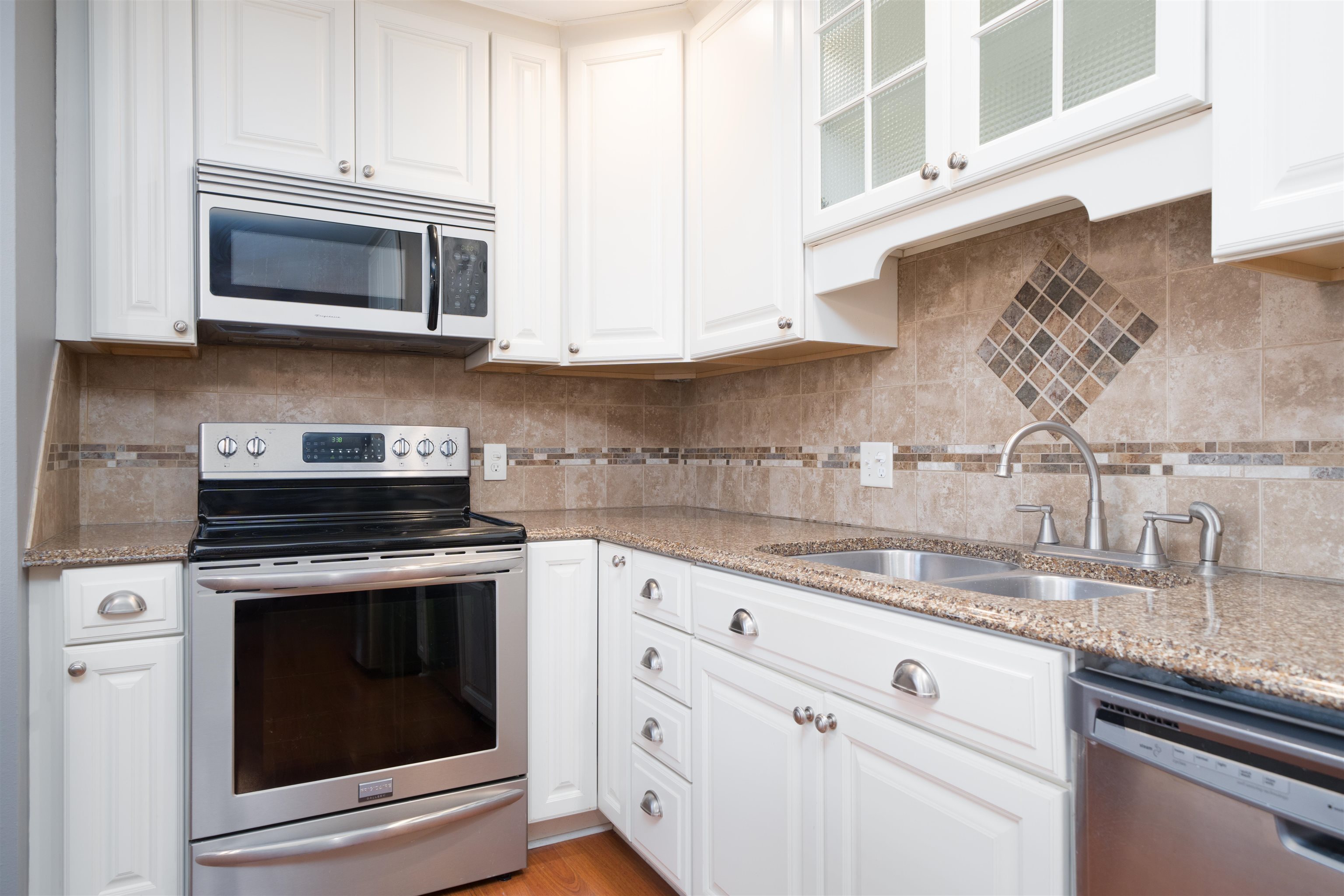 2504 Windsor Avenue, Owensboro, Kentucky 42301, 3 Bedrooms Bedrooms, ,2 BathroomsBathrooms,Single Family Residence,For Sale,Windsor Avenue,93927