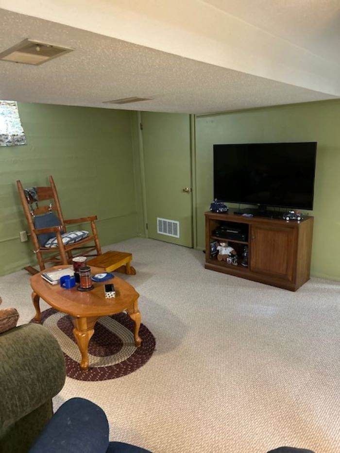 6678 Hwy 231, Utica, Kentucky 42376-9544, 3 Bedrooms Bedrooms, ,2 BathroomsBathrooms,Single Family Residence,For Sale,Hwy 231,93933