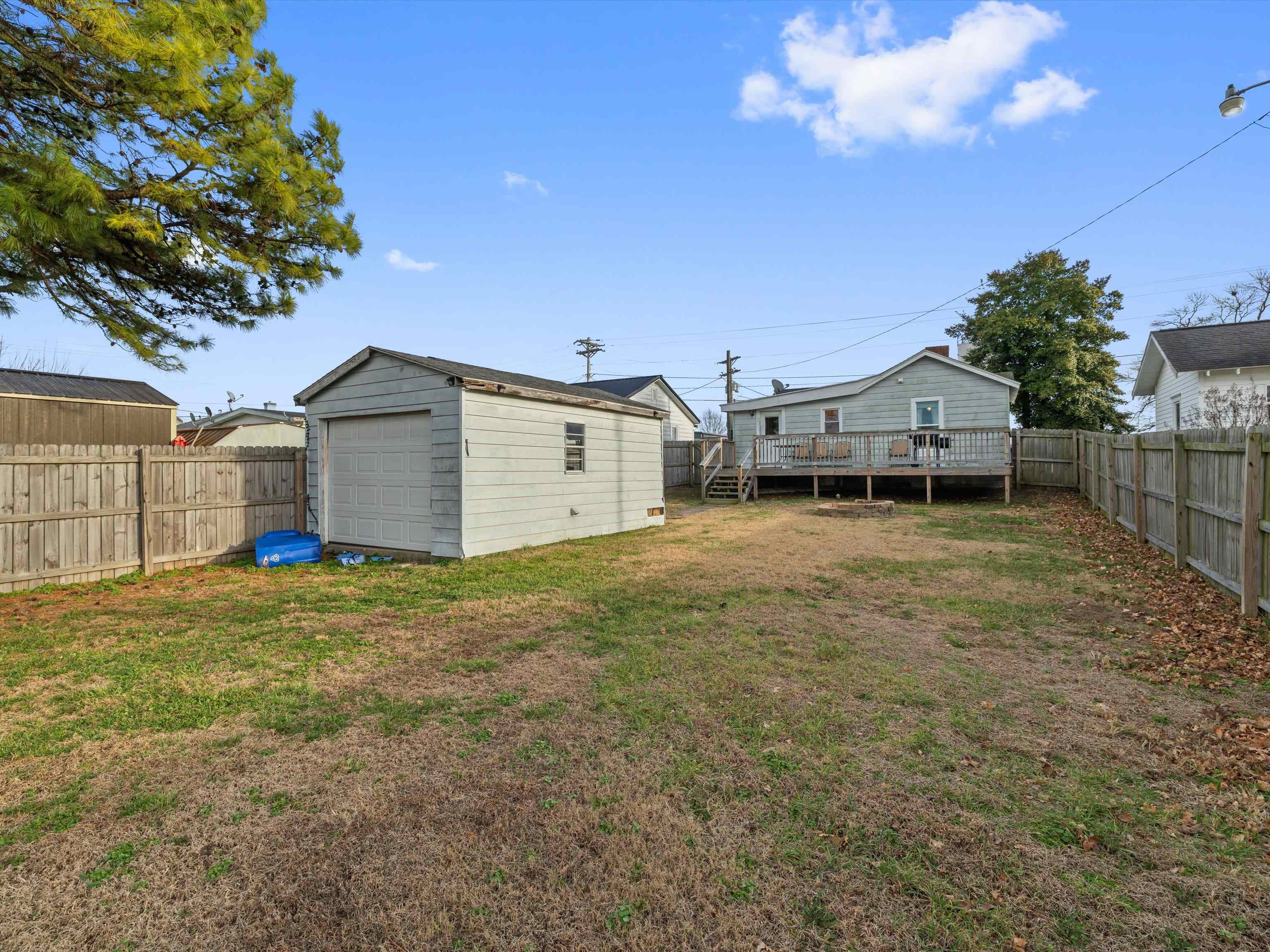 260 Caroline St, Lewisport, Kentucky 42351, 2 Bedrooms Bedrooms, ,1 BathroomBathrooms,Single Family Residence,For Sale,Caroline St,93934