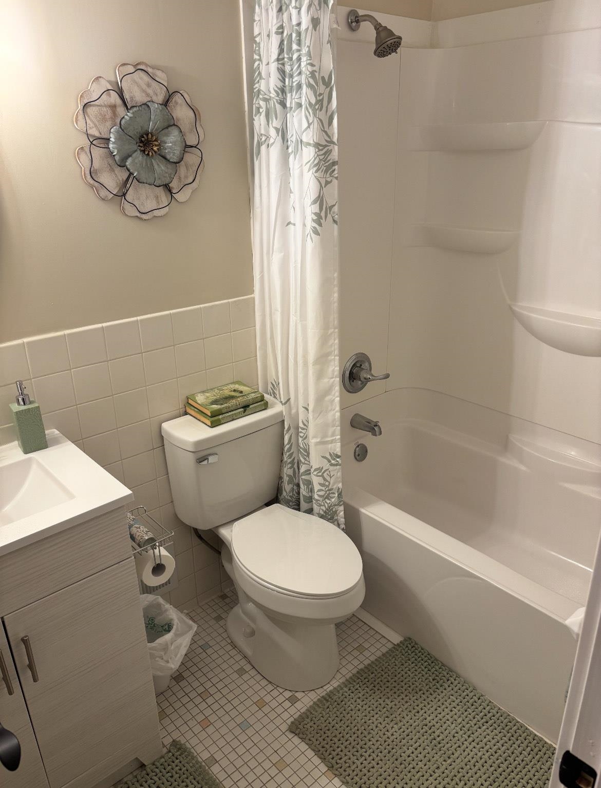 2200 Middleground, Owensboro, Kentucky 42301, 3 Bedrooms Bedrooms, ,2 BathroomsBathrooms,Single Family Residence,For Sale,Middleground,93935