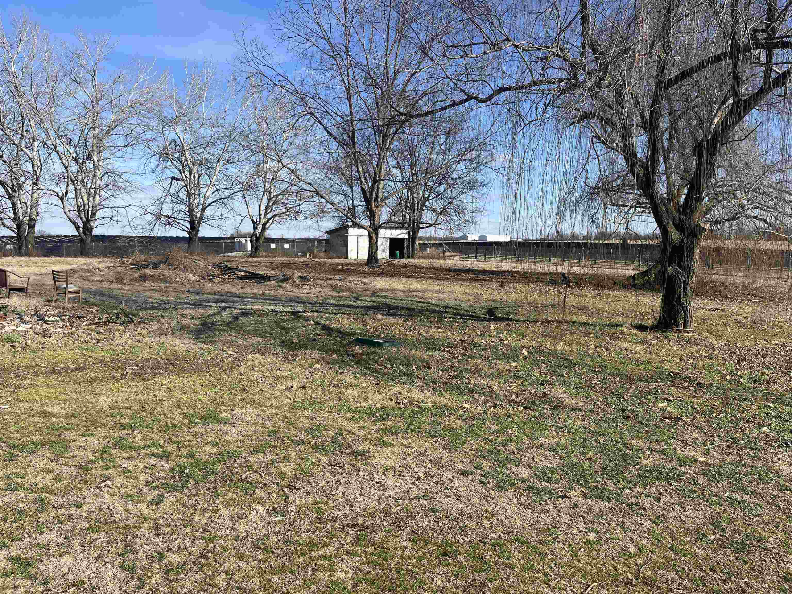 8060 Spencer Thornsberry Rd, Robards, Kentucky 42452, 4 Bedrooms Bedrooms, ,1 BathroomBathrooms,Single Family Residence,For Sale,Spencer Thornsberry Rd,93938