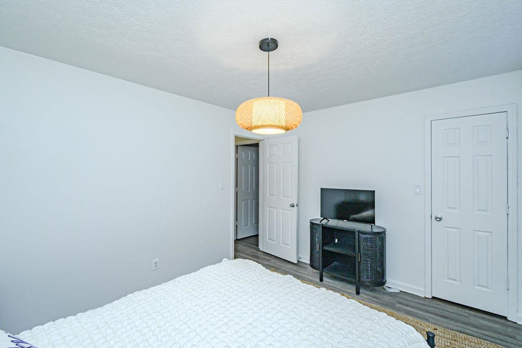 2405 Elder Drive, Owensboro, Kentucky 42301, 2 Bedrooms Bedrooms, ,1 BathroomBathrooms,Single Family Residence,For Sale,Elder Drive,93943