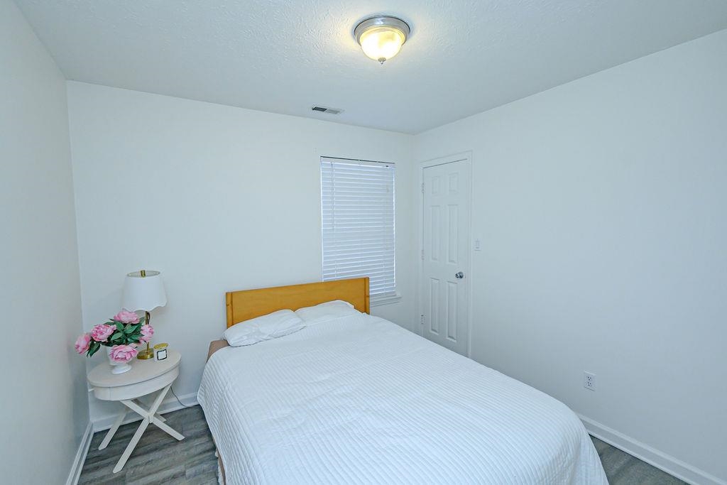 2405 Elder Drive, Owensboro, Kentucky 42301, 2 Bedrooms Bedrooms, ,1 BathroomBathrooms,Single Family Residence,For Sale,Elder Drive,93943