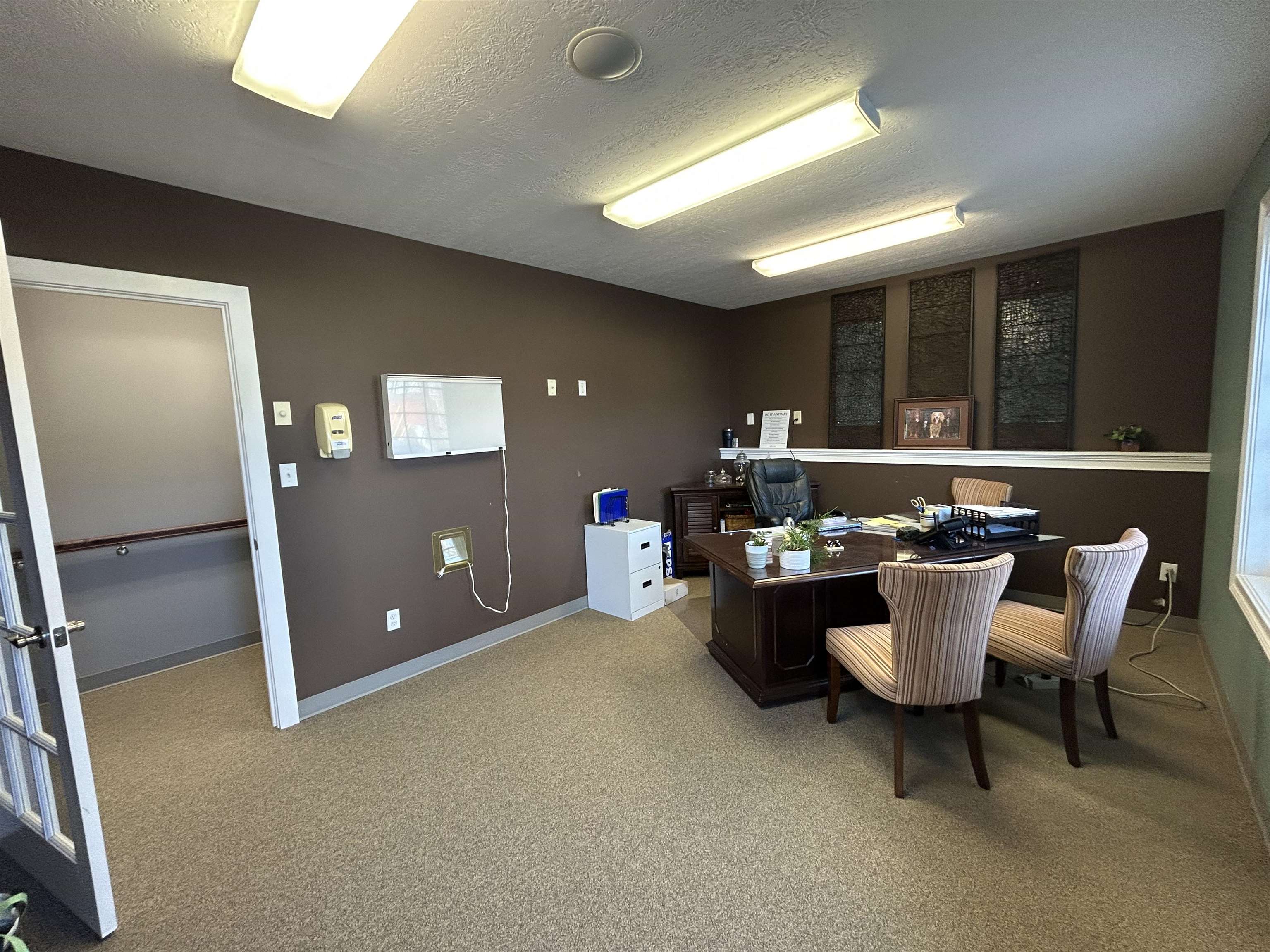 10015 Main Street, Whitesville, Kentucky 42378, ,Office,For Sale,Main Street,93946