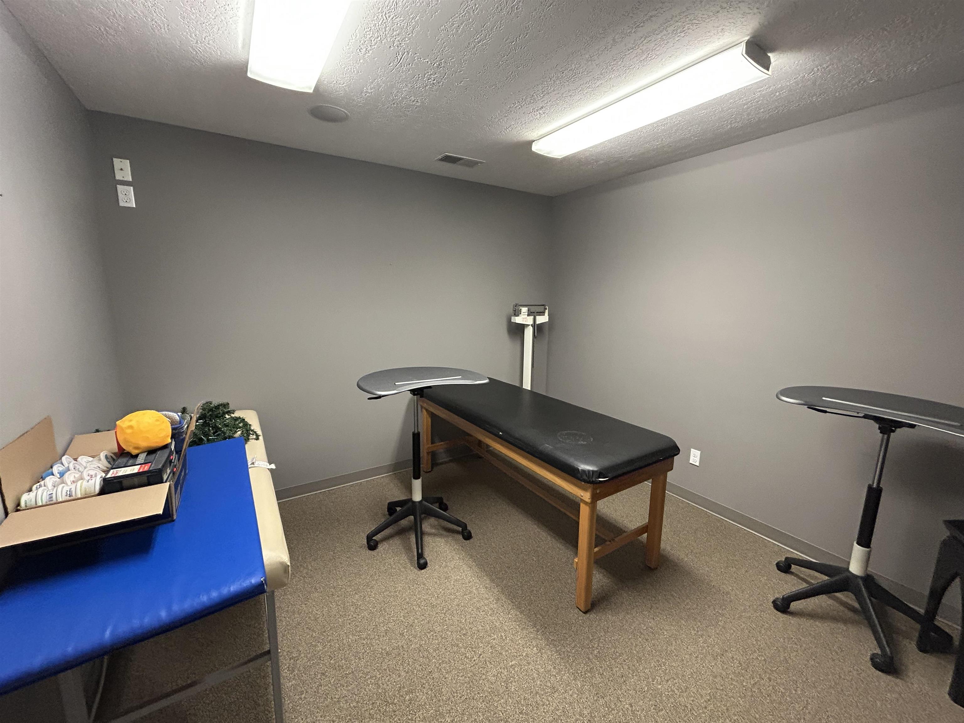 10015 Main Street, Whitesville, Kentucky 42378, ,Office,For Sale,Main Street,93946