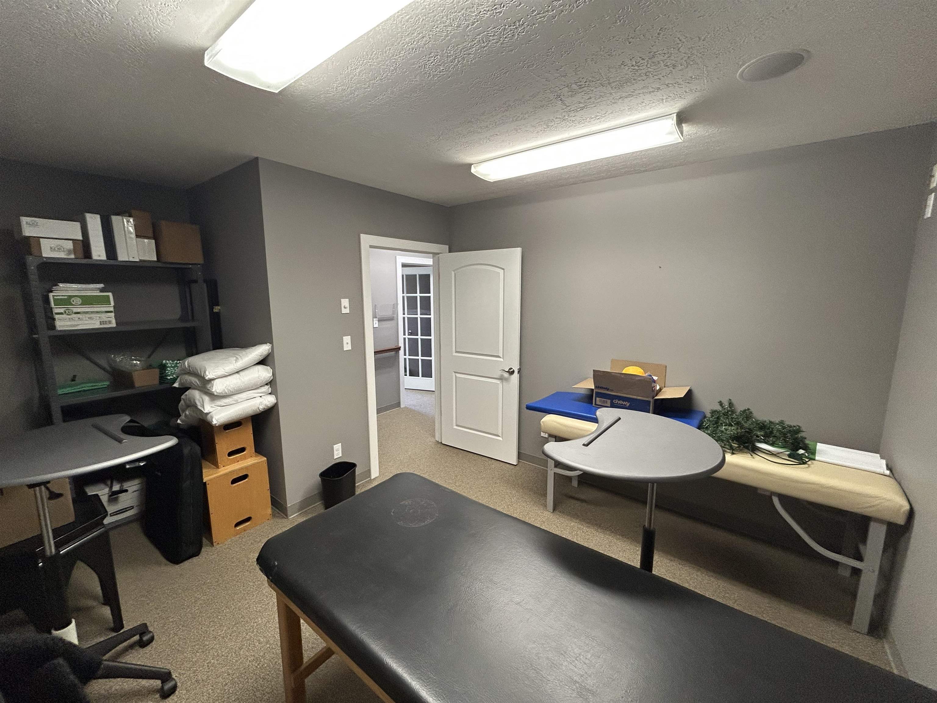 10015 Main Street, Whitesville, Kentucky 42378, ,Office,For Sale,Main Street,93946