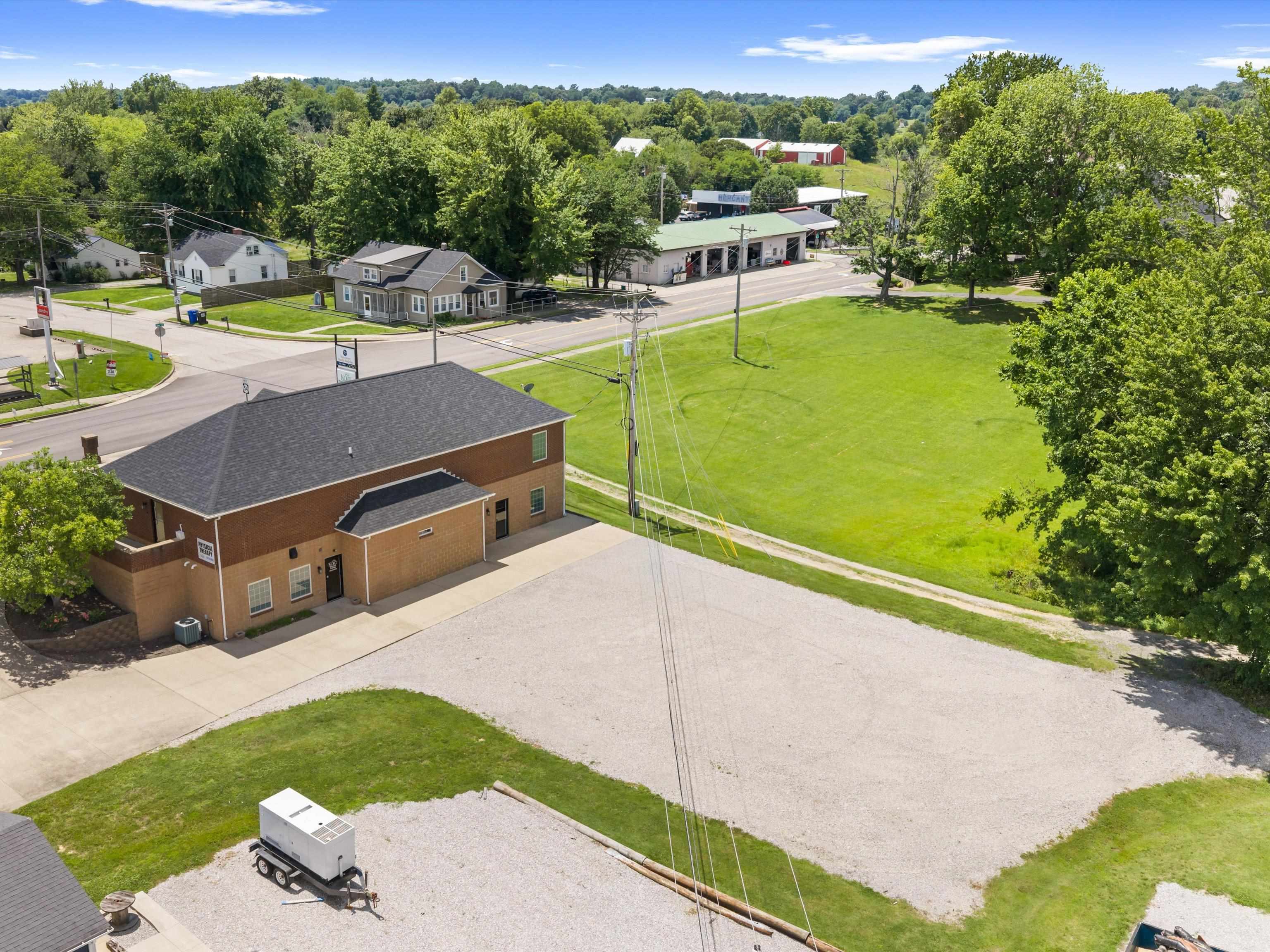 10015 Main Street, Whitesville, Kentucky 42378, ,Office,For Sale,Main Street,93946