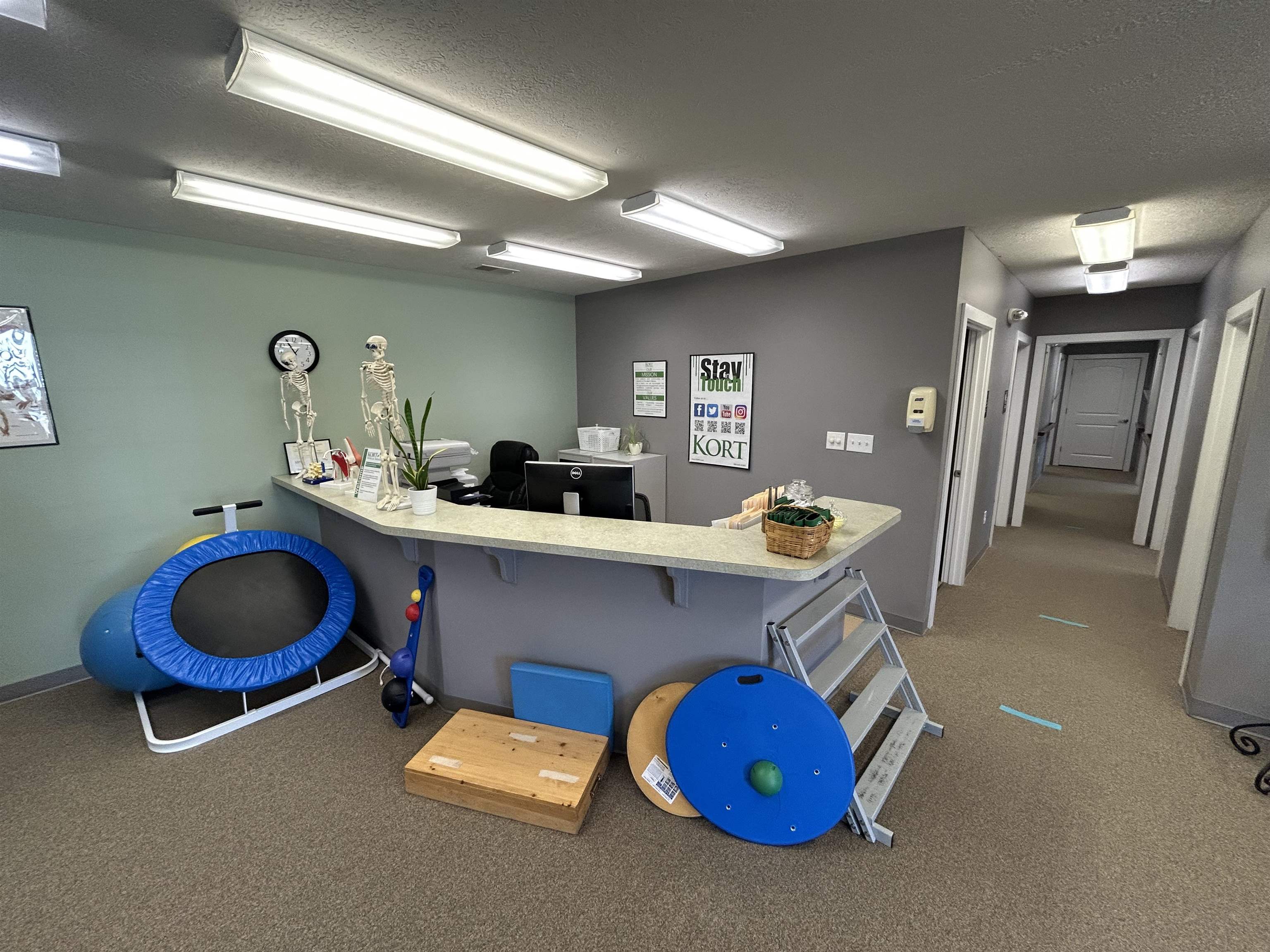 10015 Main Street, Whitesville, Kentucky 42378, ,Office,For Sale,Main Street,93946