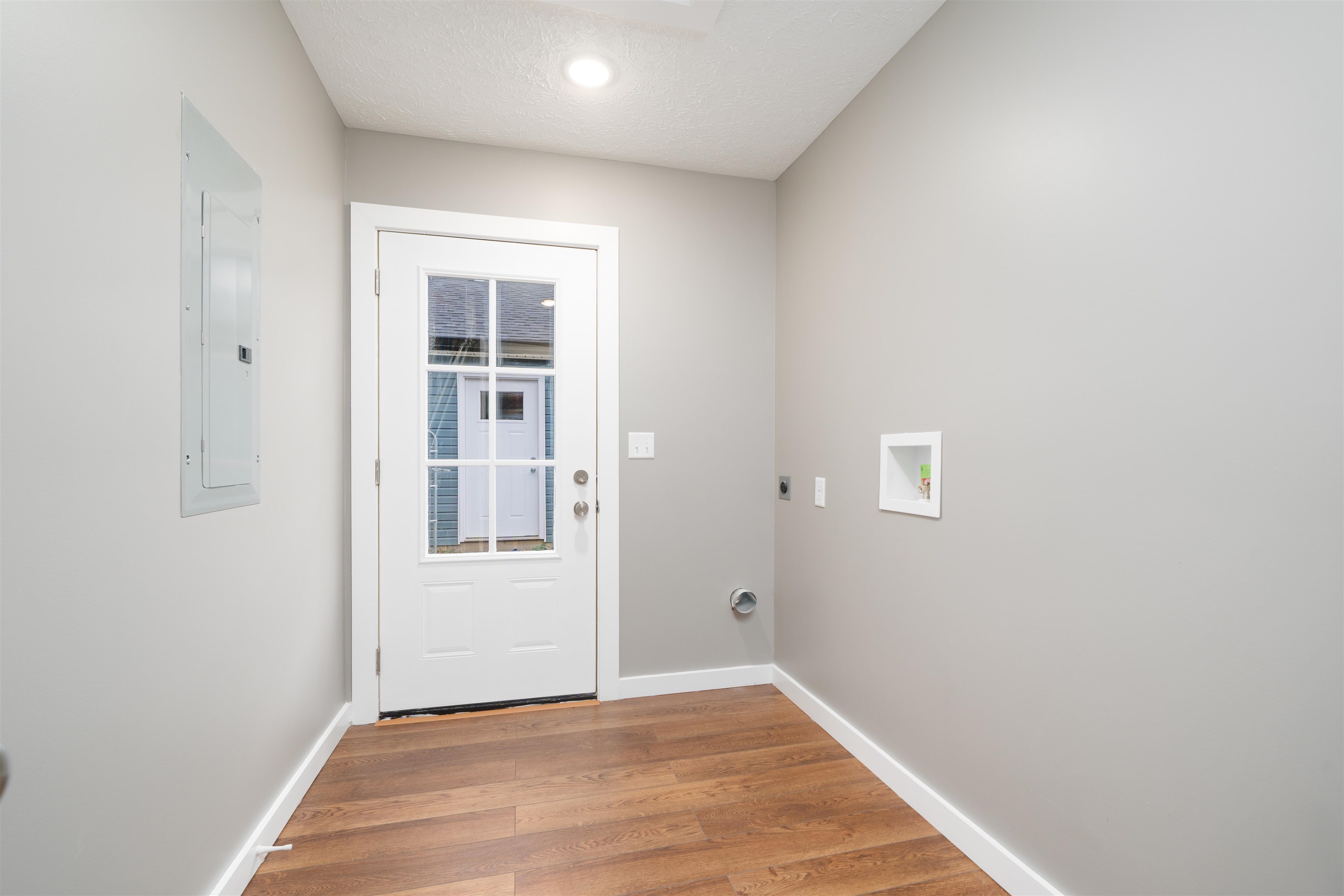 705 Hall St, Owensboro, Kentucky 42303, 3 Bedrooms Bedrooms, ,2 BathroomsBathrooms,Single Family Residence,For Sale,Hall St,93951