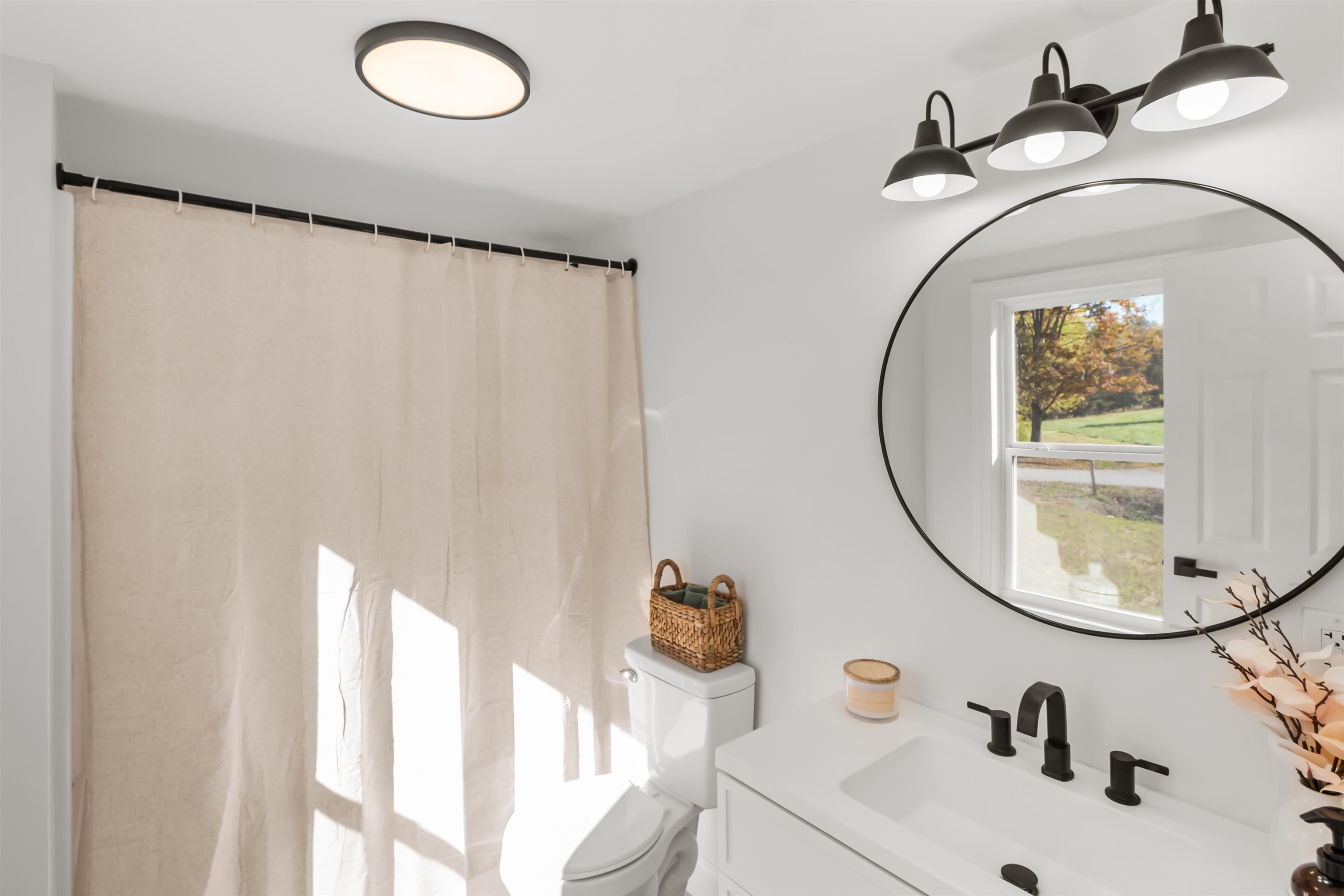 10570 Jefferson Street, Whitesville, Kentucky 42378, 3 Bedrooms Bedrooms, ,2 BathroomsBathrooms,Single Family Residence,For Sale,Jefferson Street,93952