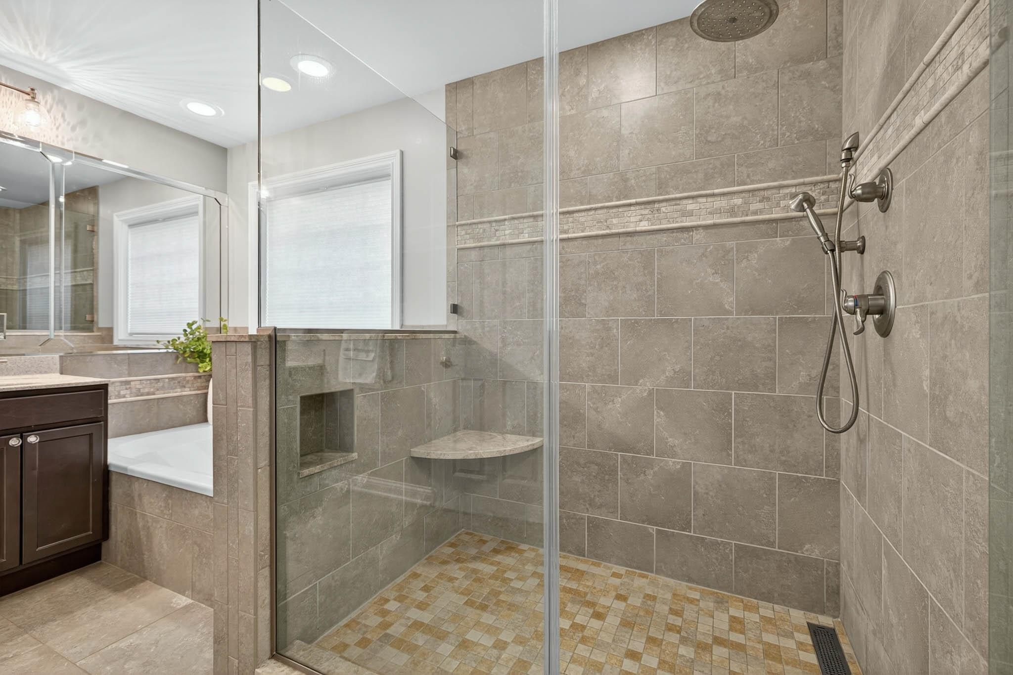 1790 Wellshurst Dr, Owensboro, Kentucky 42301, 3 Bedrooms Bedrooms, ,2 BathroomsBathrooms,Single Family Residence,For Sale,Wellshurst Dr,93954