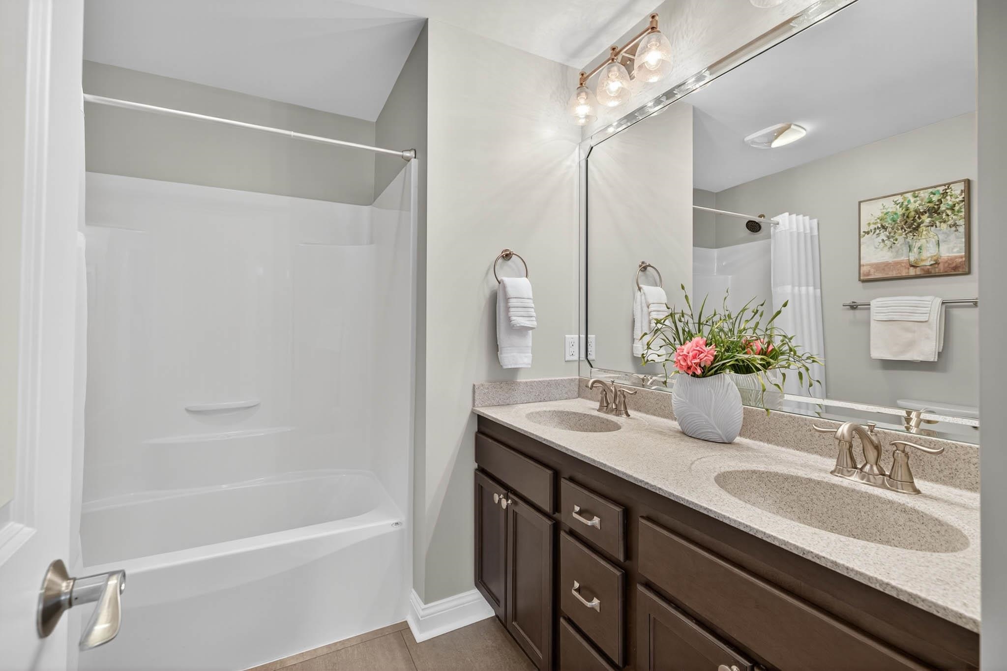 1790 Wellshurst Dr, Owensboro, Kentucky 42301, 3 Bedrooms Bedrooms, ,2 BathroomsBathrooms,Single Family Residence,For Sale,Wellshurst Dr,93954