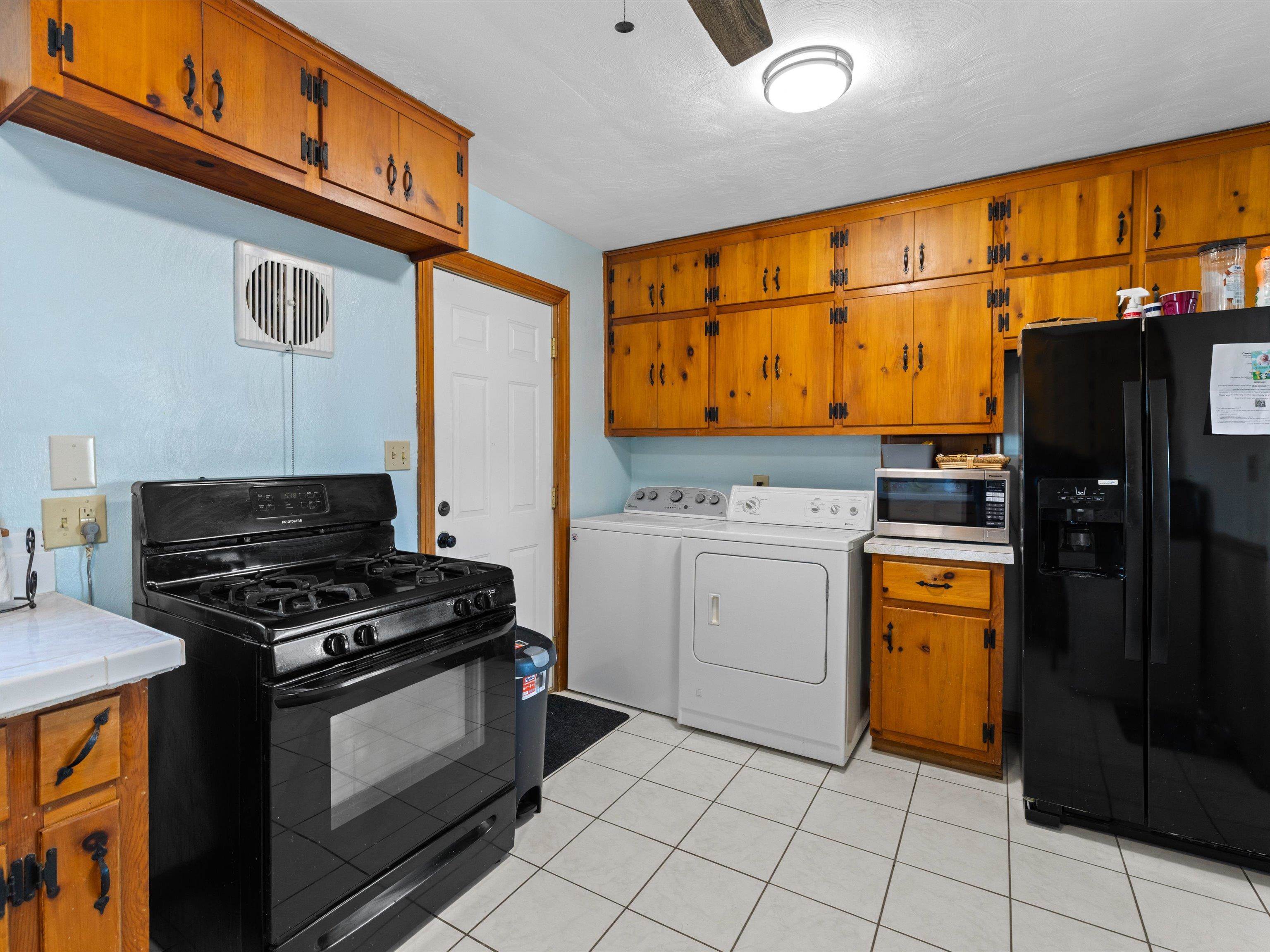 527 Suffolk Dr, Owensboro, Kentucky 42303, 3 Bedrooms Bedrooms, ,1 BathroomBathrooms,Single Family Residence,For Sale,Suffolk Dr,93955