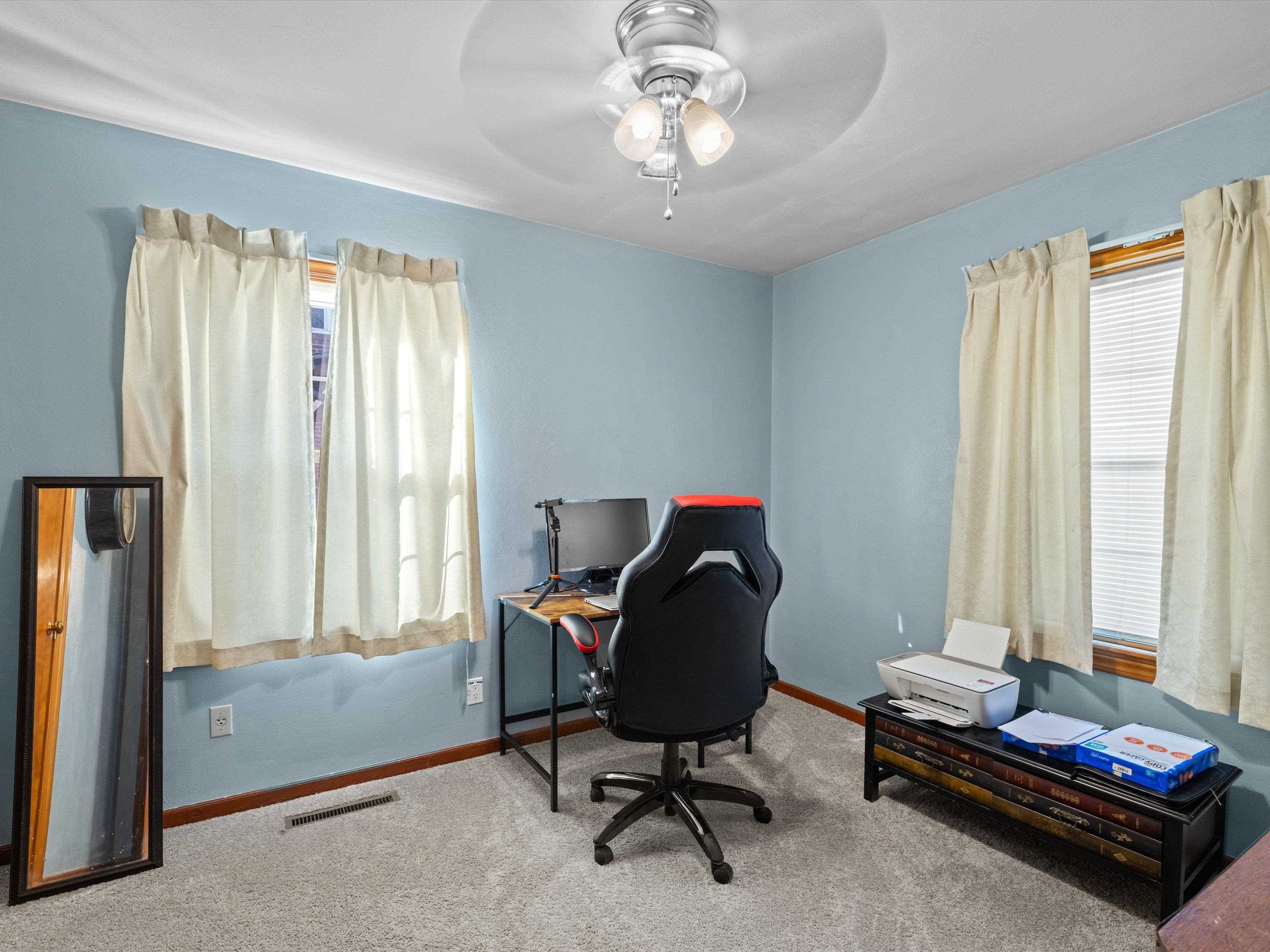 527 Suffolk Dr, Owensboro, Kentucky 42303, 3 Bedrooms Bedrooms, ,1 BathroomBathrooms,Single Family Residence,For Sale,Suffolk Dr,93955