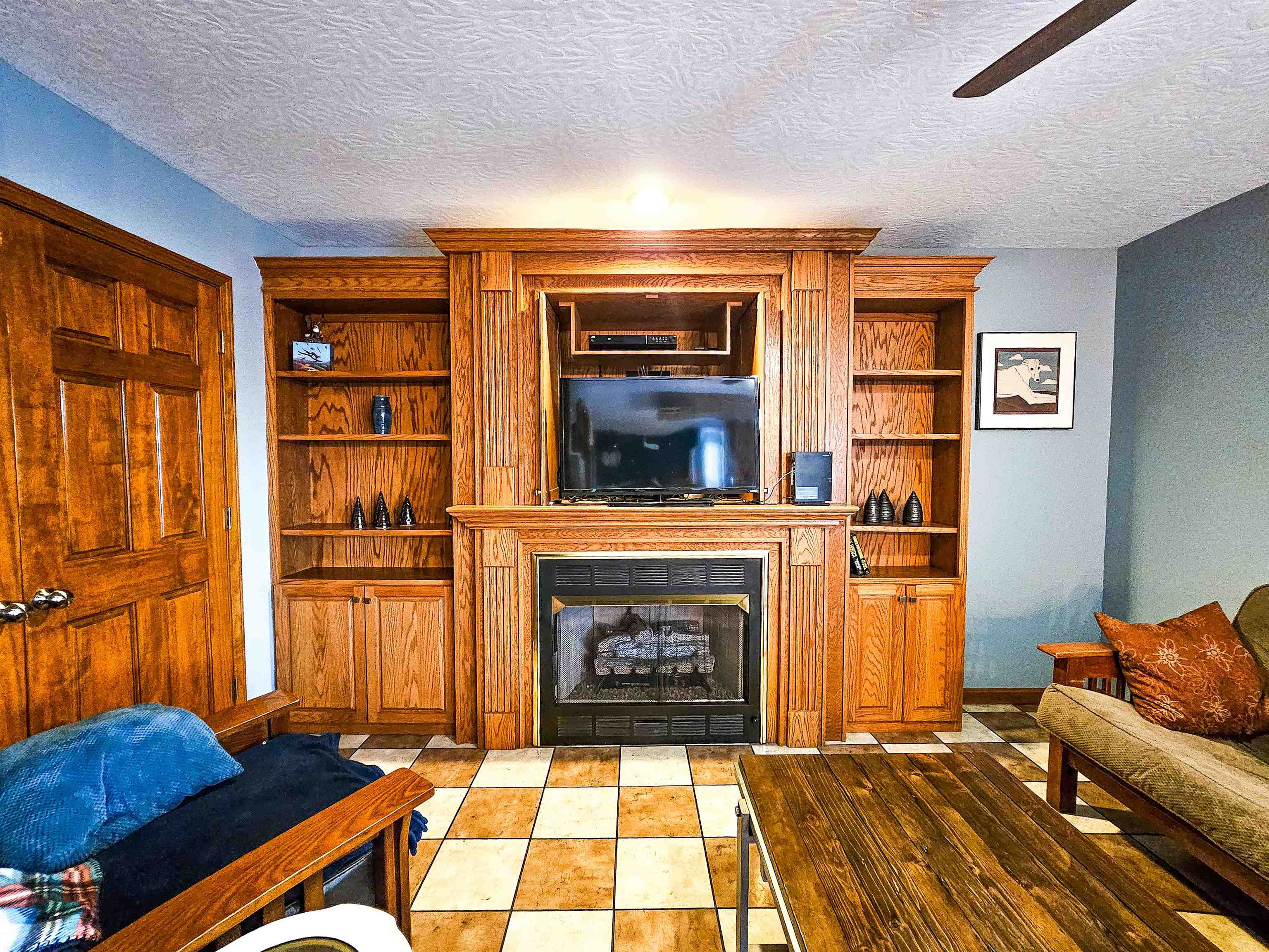 601 Indian Ridge Road, Falls of Rough, Kentucky 40119, 4 Bedrooms Bedrooms, ,3 BathroomsBathrooms,Single Family Residence,For Sale,Indian Ridge Road,93965