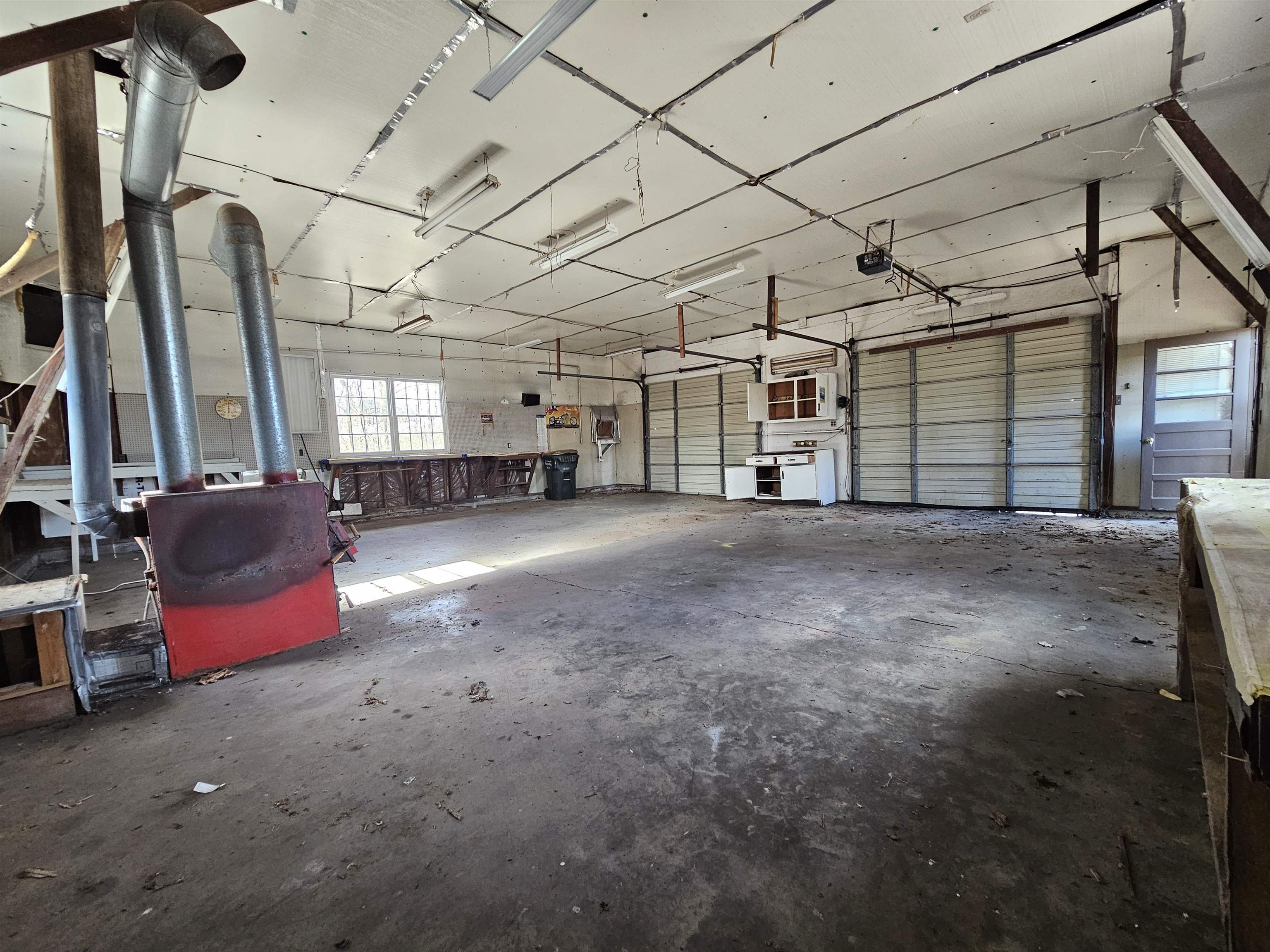 740 Crowley Lane, Madisonville, Kentucky 42431, 3 Bedrooms Bedrooms, ,2 BathroomsBathrooms,Single Family Residence,For Sale,Crowley Lane,93966