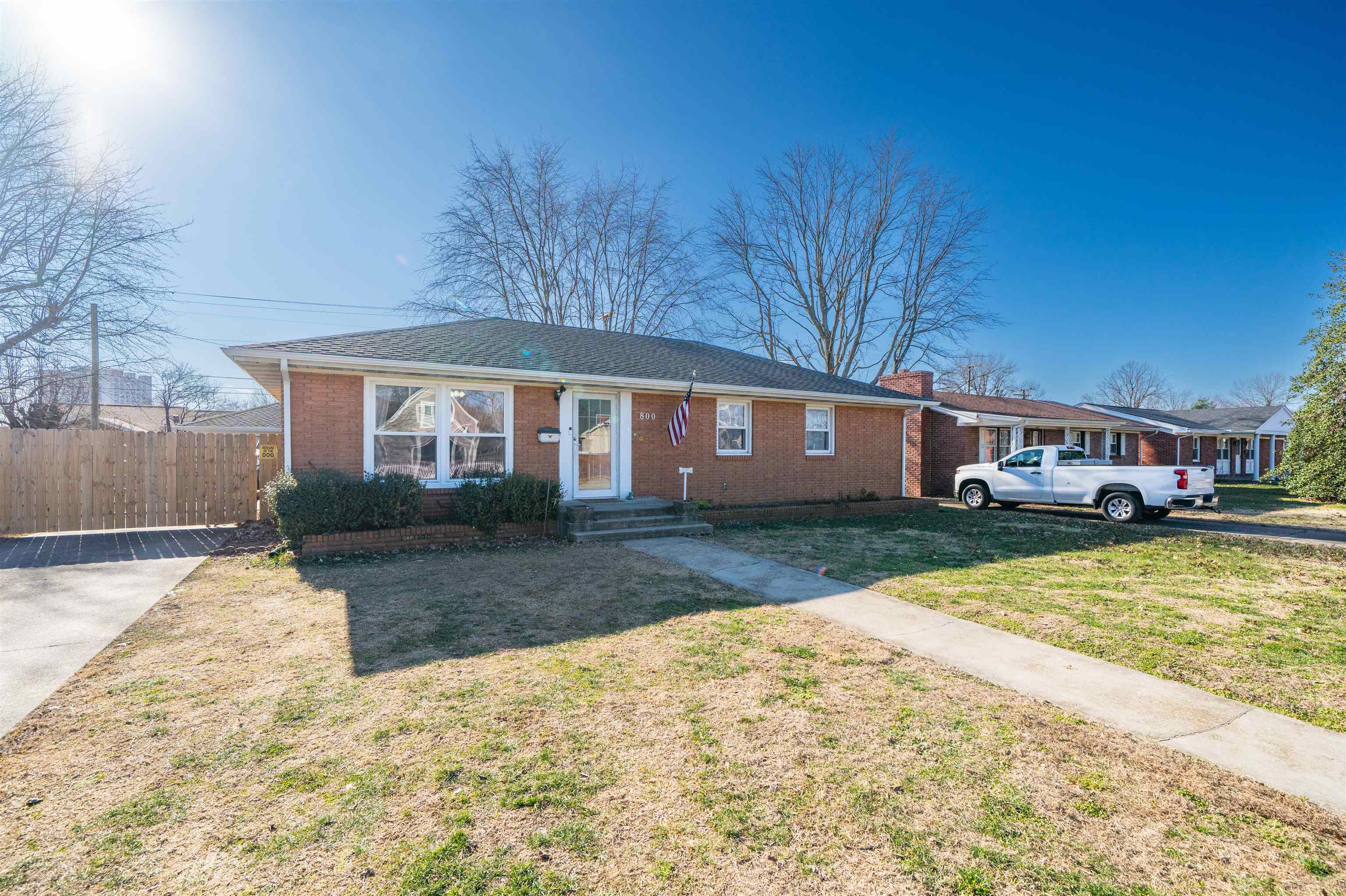 800 Booth Ave., Owensboro, Kentucky 42301, 3 Bedrooms Bedrooms, ,1 BathroomBathrooms,Single Family Residence,For Sale,Booth Ave.,93973