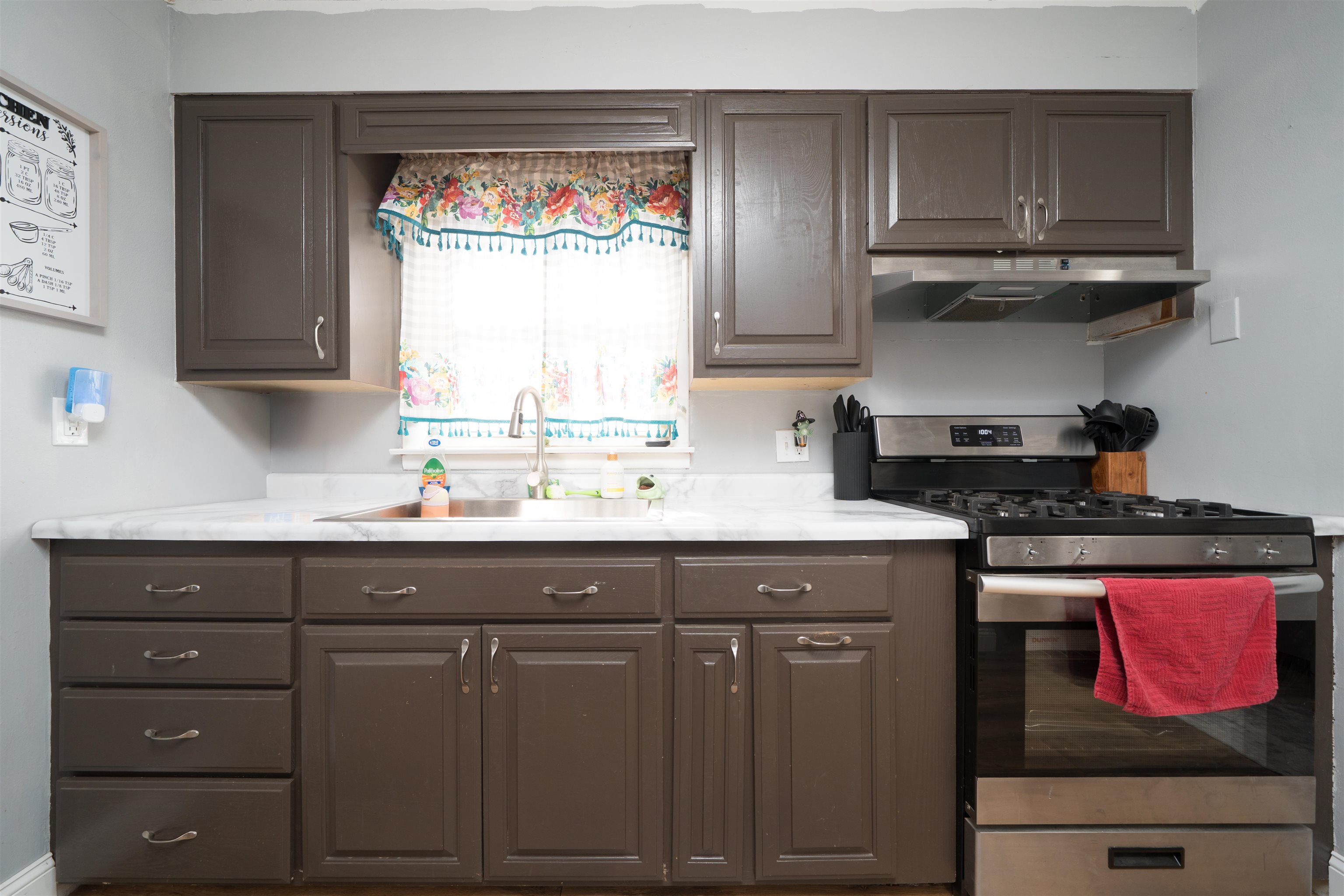 800 Booth Ave., Owensboro, Kentucky 42301, 3 Bedrooms Bedrooms, ,1 BathroomBathrooms,Single Family Residence,For Sale,Booth Ave.,93973