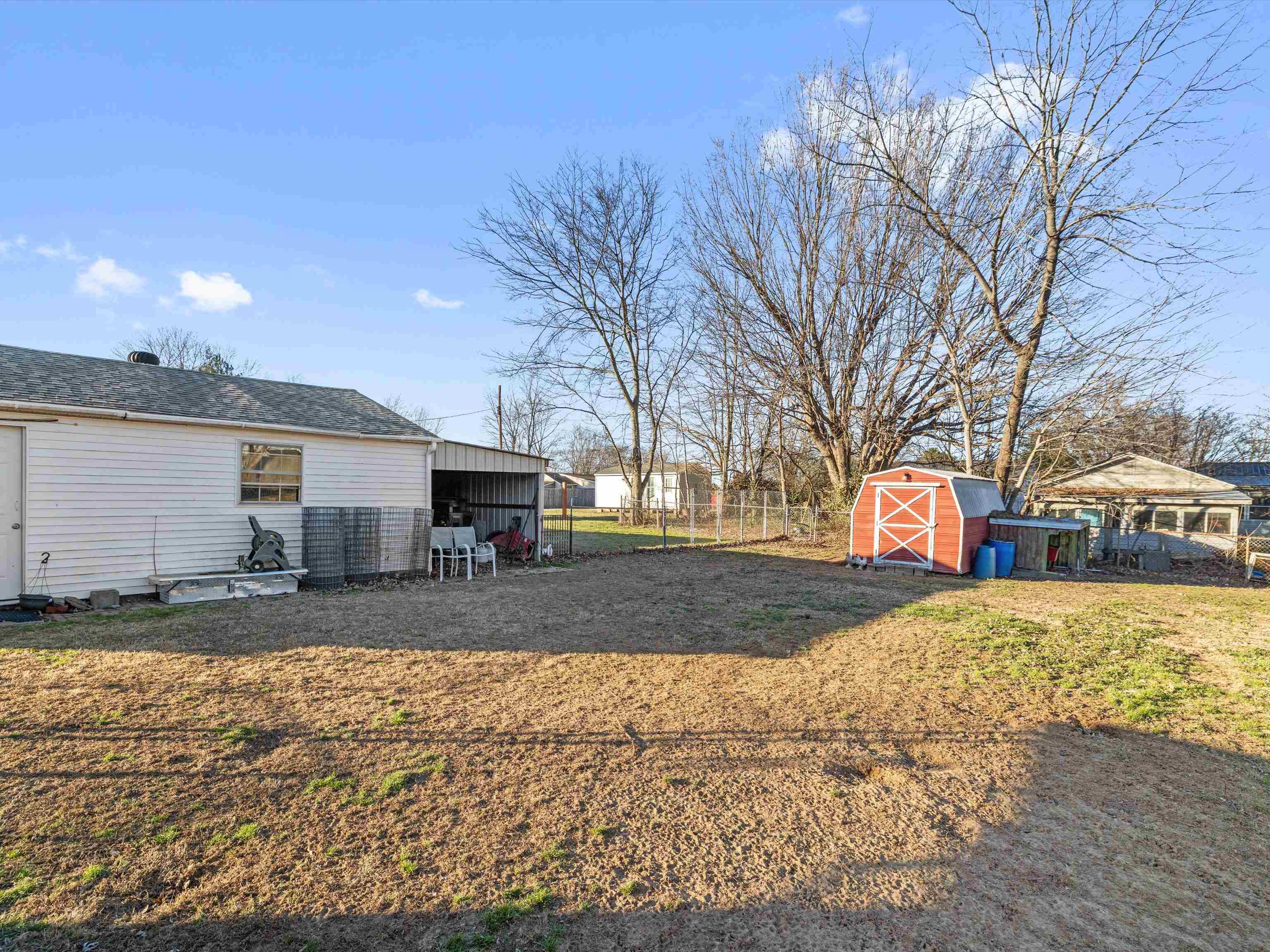 122 Highland Ave, Madisonville, Kentucky 42431, 2 Bedrooms Bedrooms, ,1 BathroomBathrooms,Single Family Residence,For Sale,Highland Ave,93974